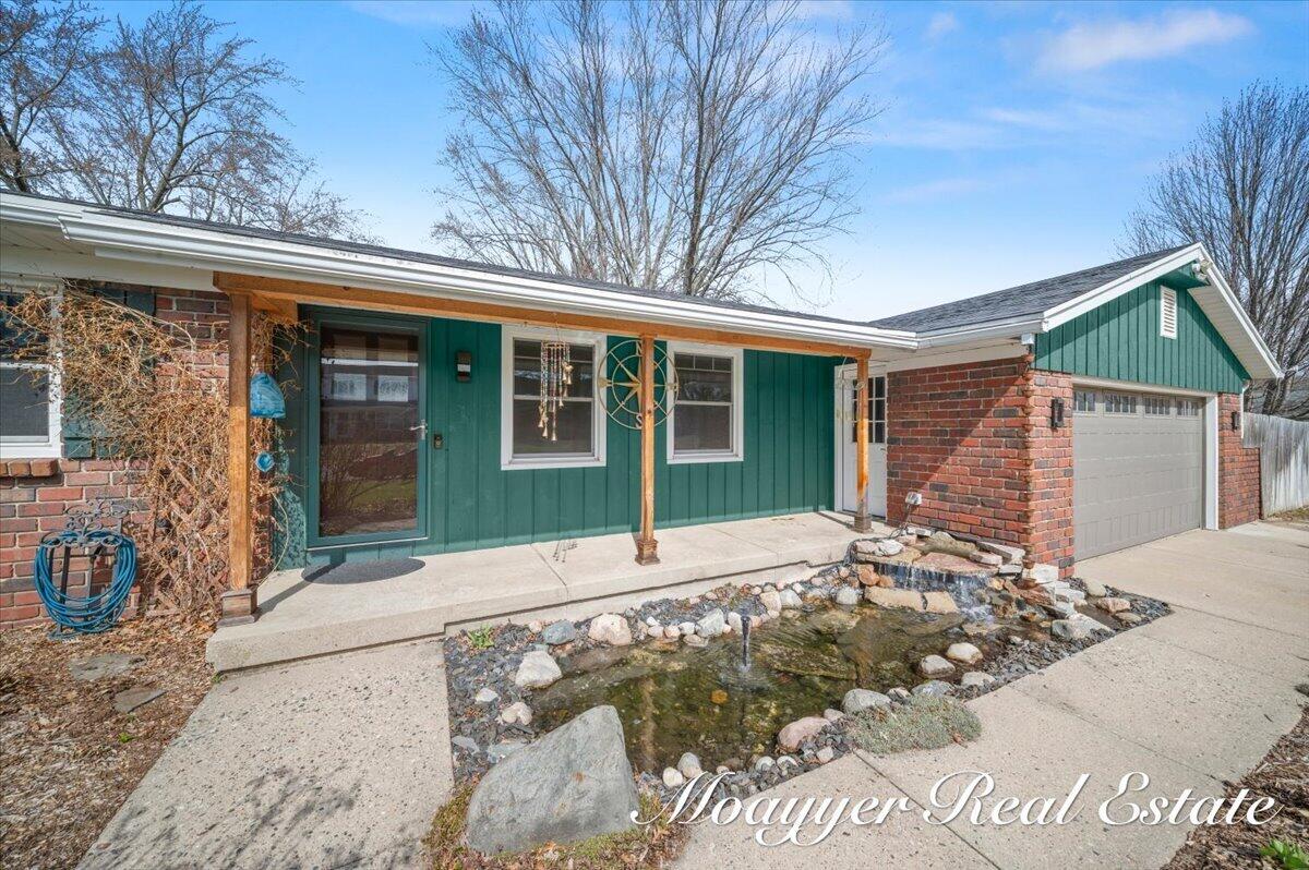 611 71st Street SE Grand Rapids MI 49548