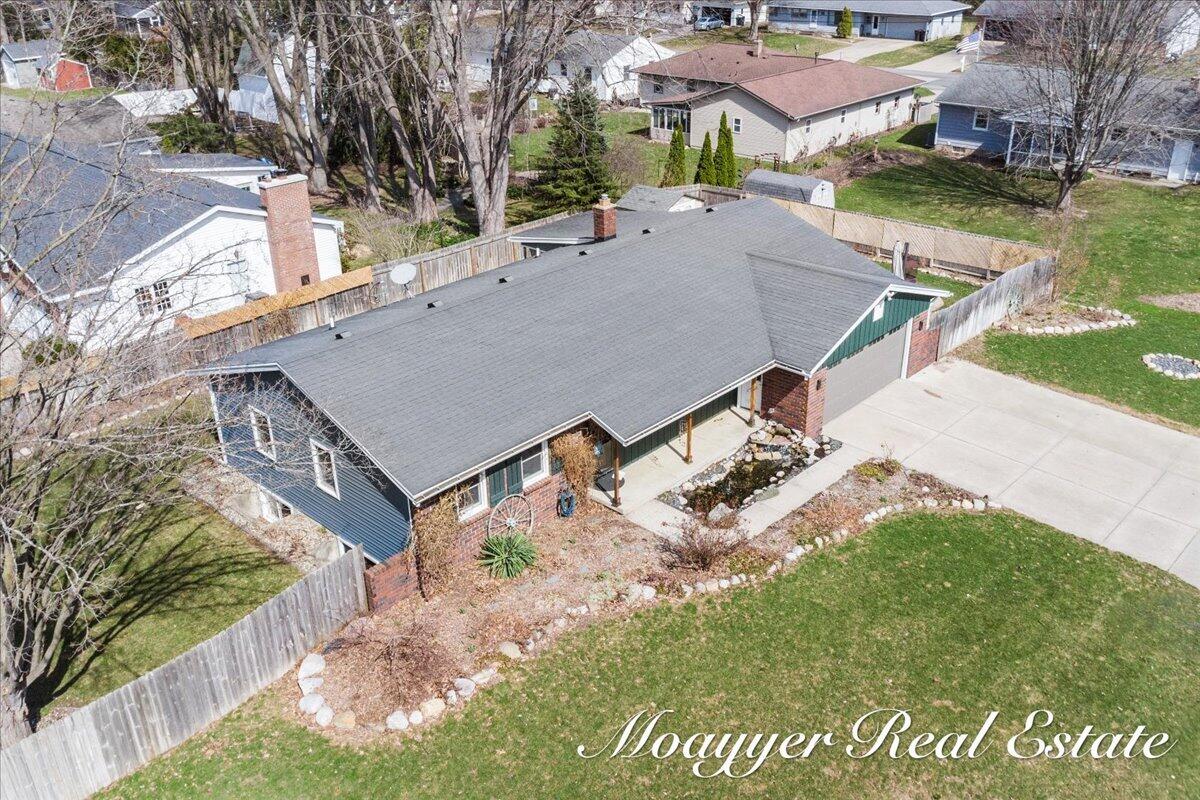 611 71st Street SE Grand Rapids MI 49548
