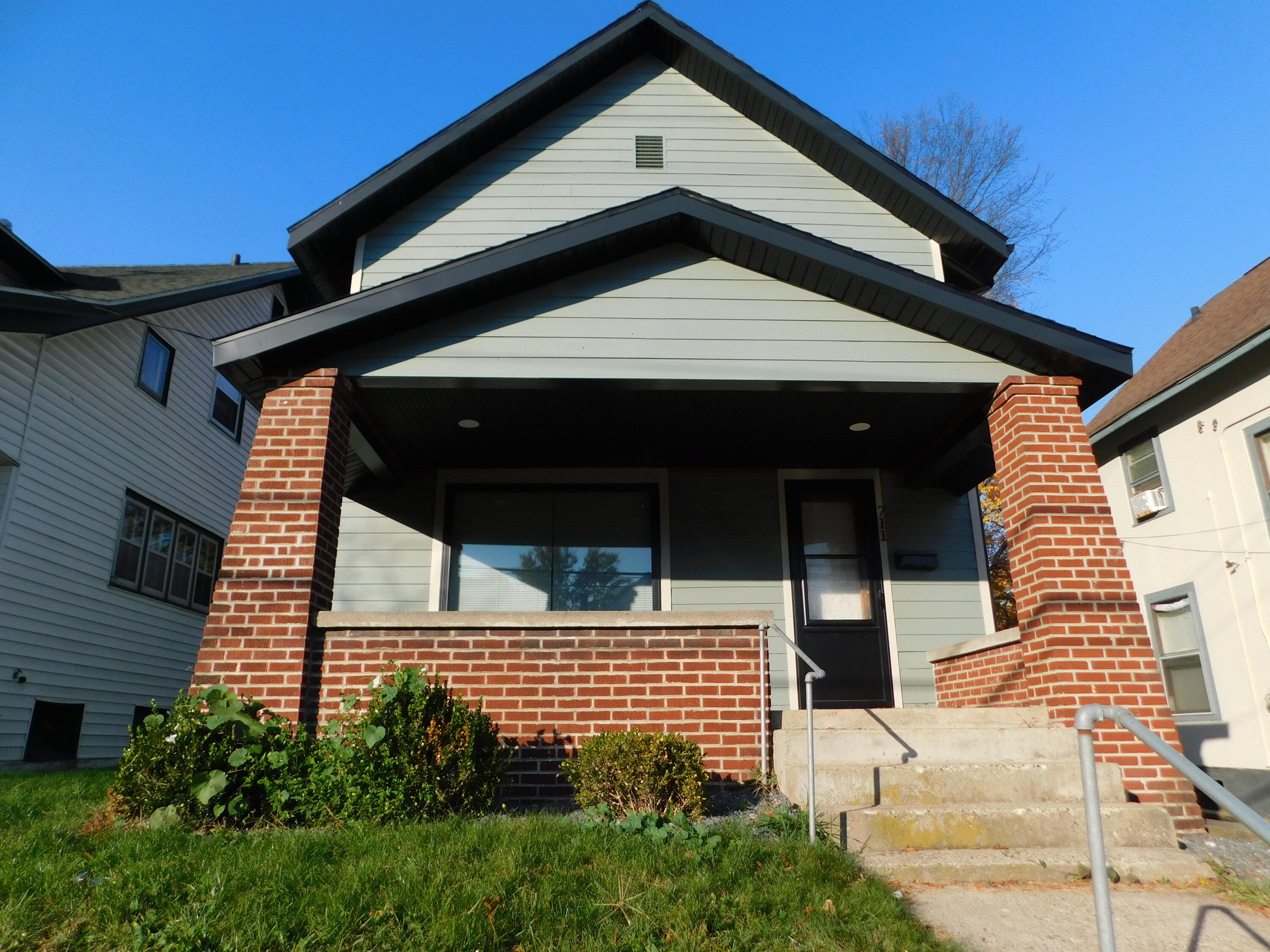 711 Fuller Avenue SE Grand Rapids MI 49506