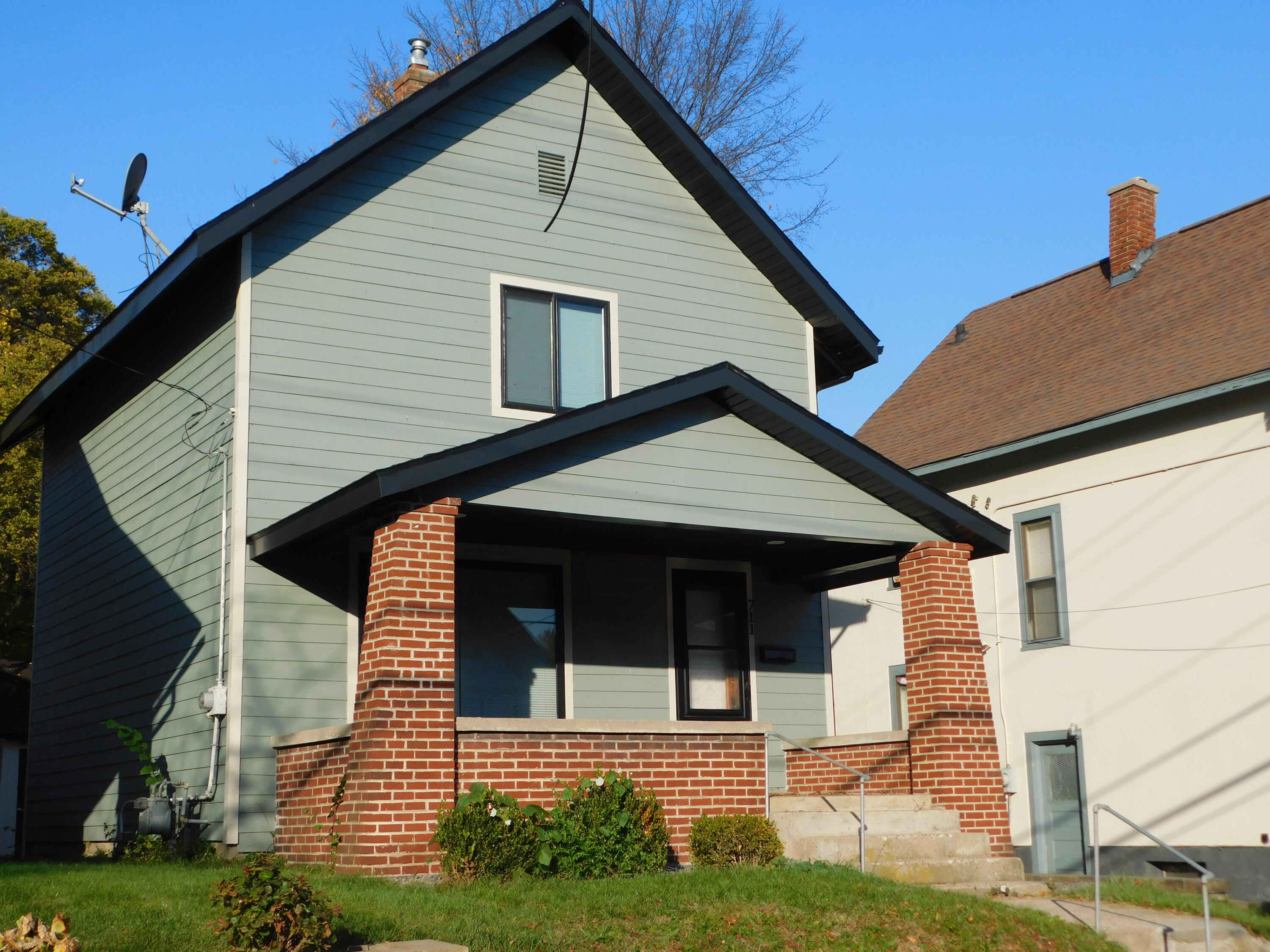 711 Fuller Avenue SE Grand Rapids MI 49506