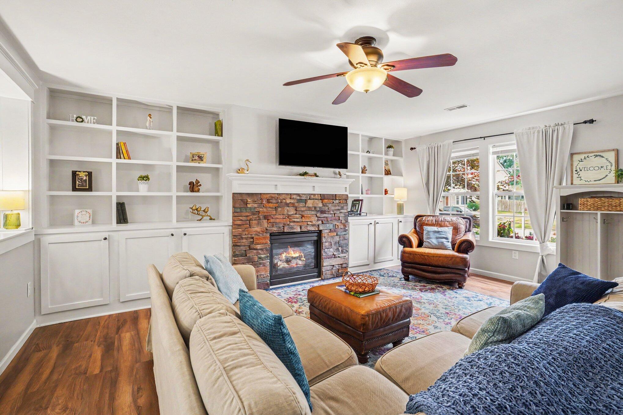 656 Cliffwood Avenue Portage MI 49002