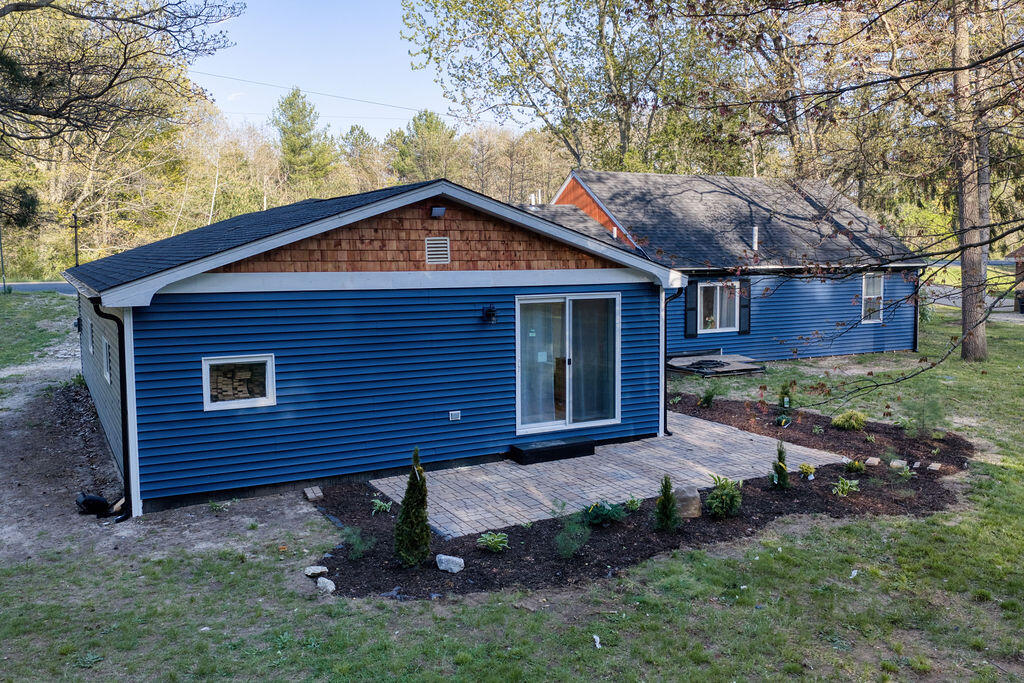 20876 Blue Star Highway South Haven MI 49090