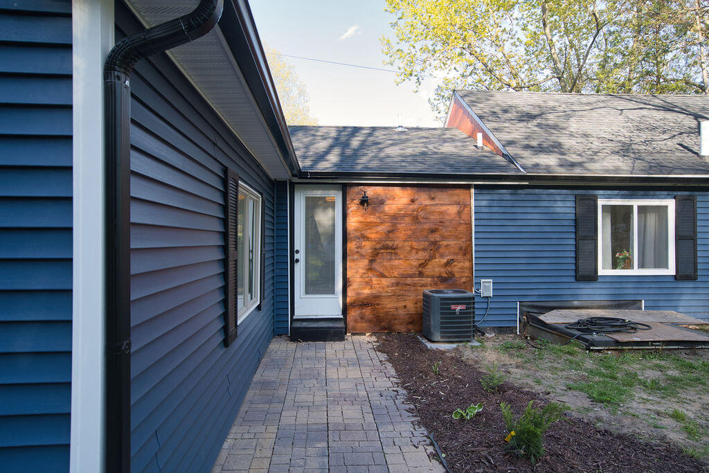 20876 Blue Star Highway South Haven MI 49090