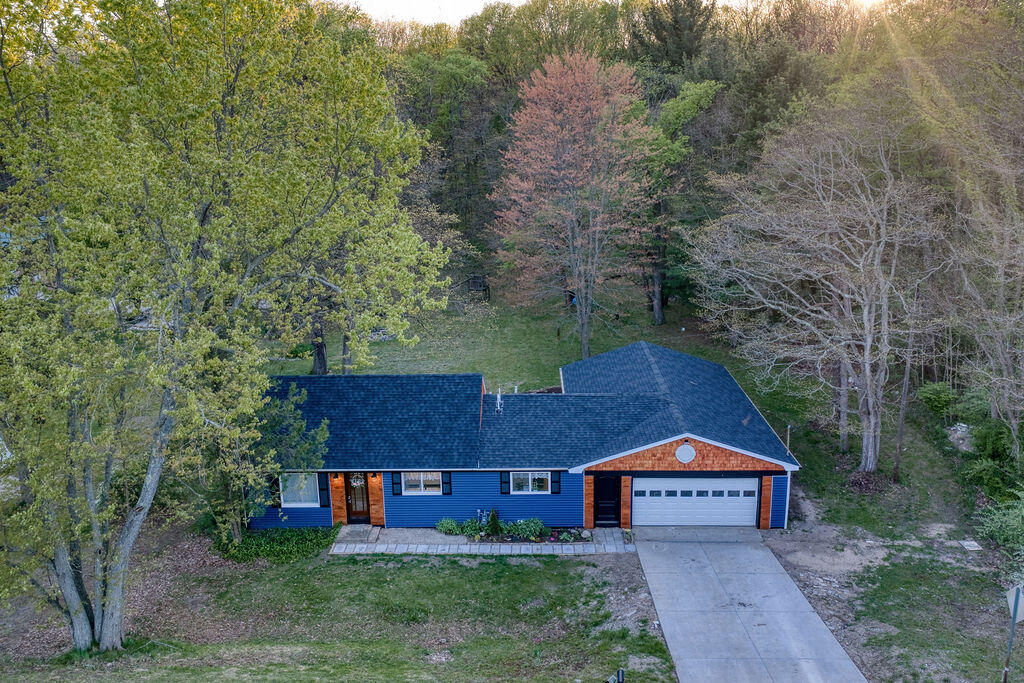20876 Blue Star Highway South Haven MI 49090