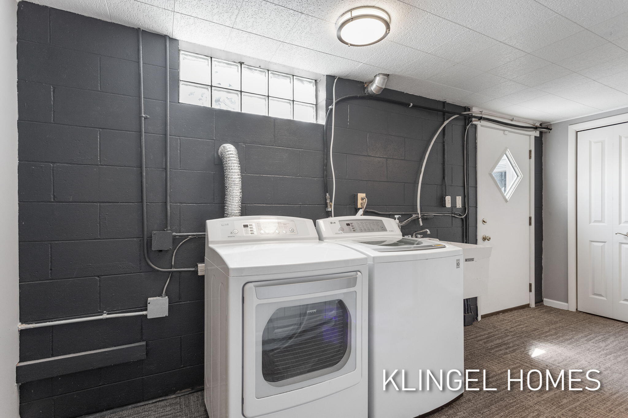 530 Glenwood Avenue Muskegon MI 49445