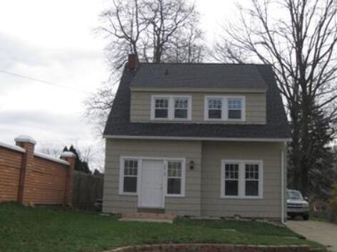 3719 Oakland Drive Kalamazoo MI 49008