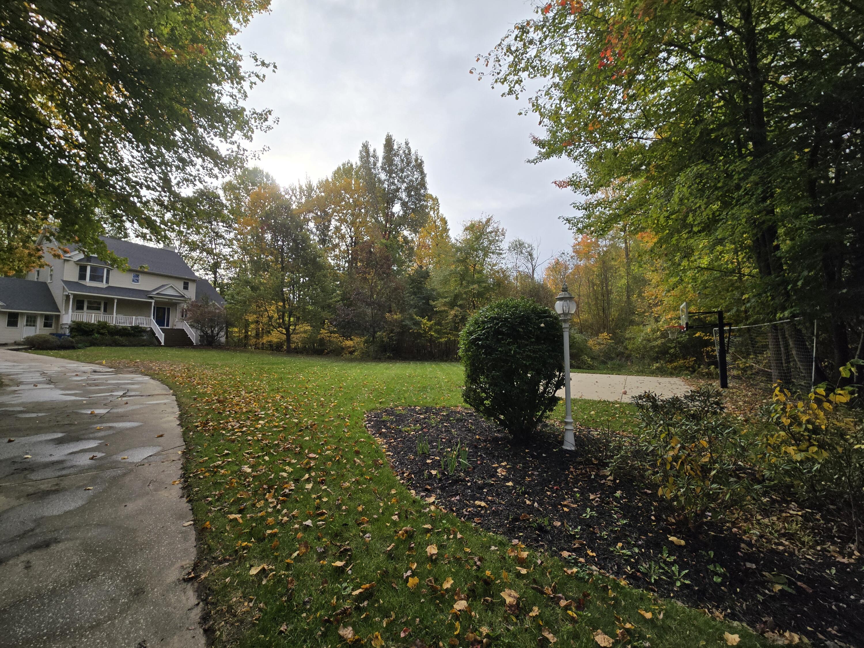 4739 Pine Hollow Road Holland MI 49423