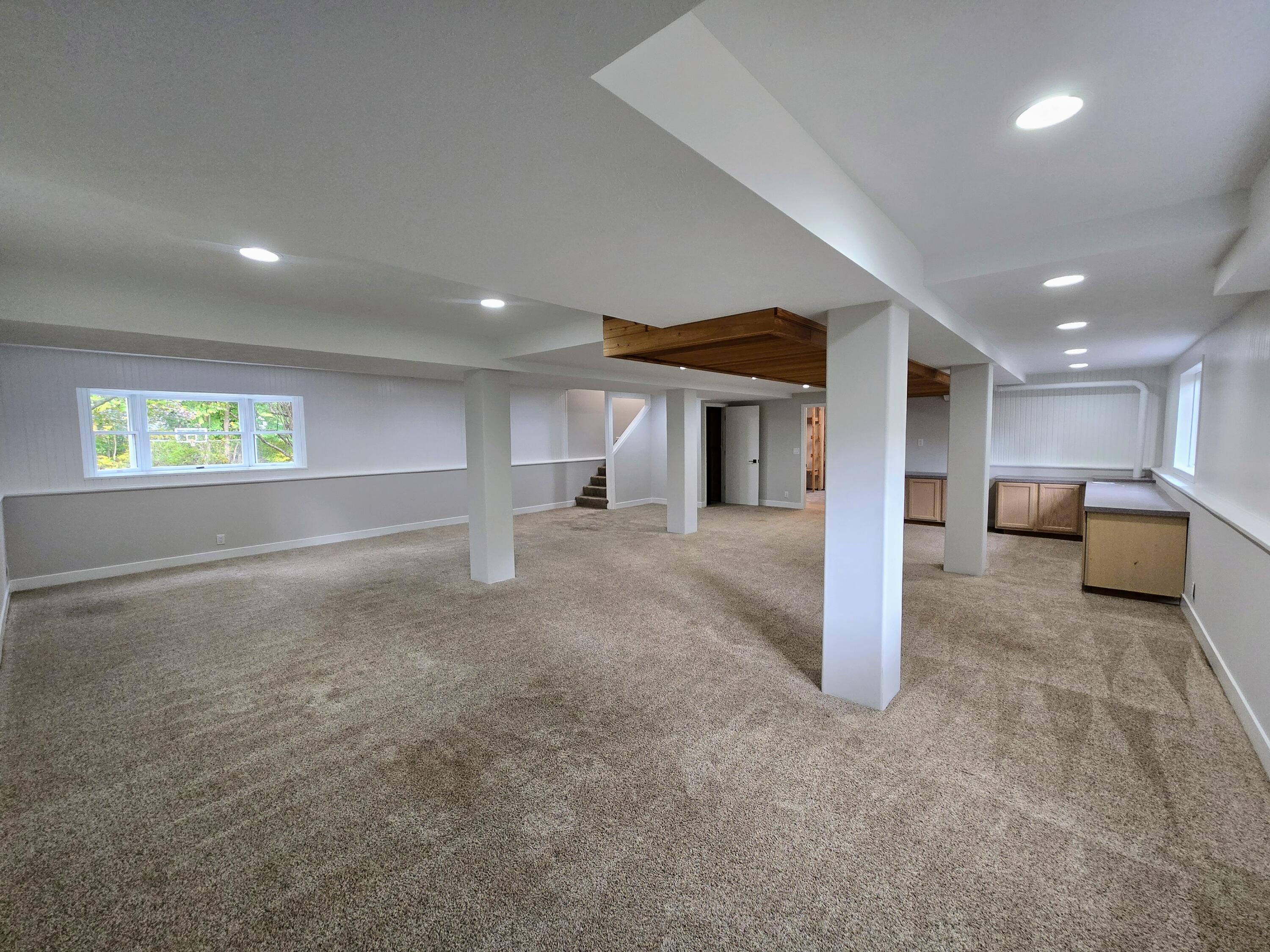 4739 Pine Hollow Road Holland MI 49423