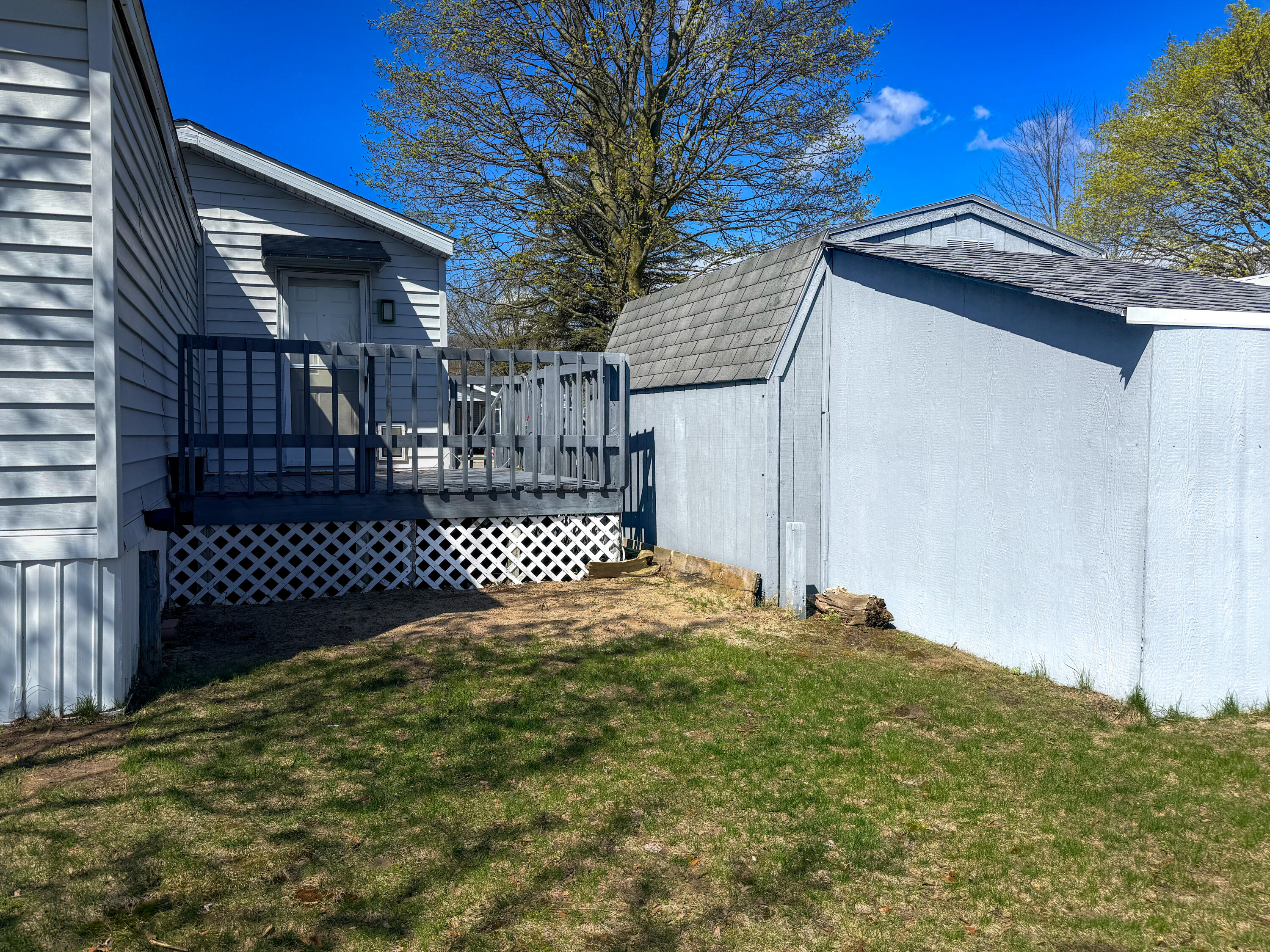 81 Cherry Court Muskegon MI 49445