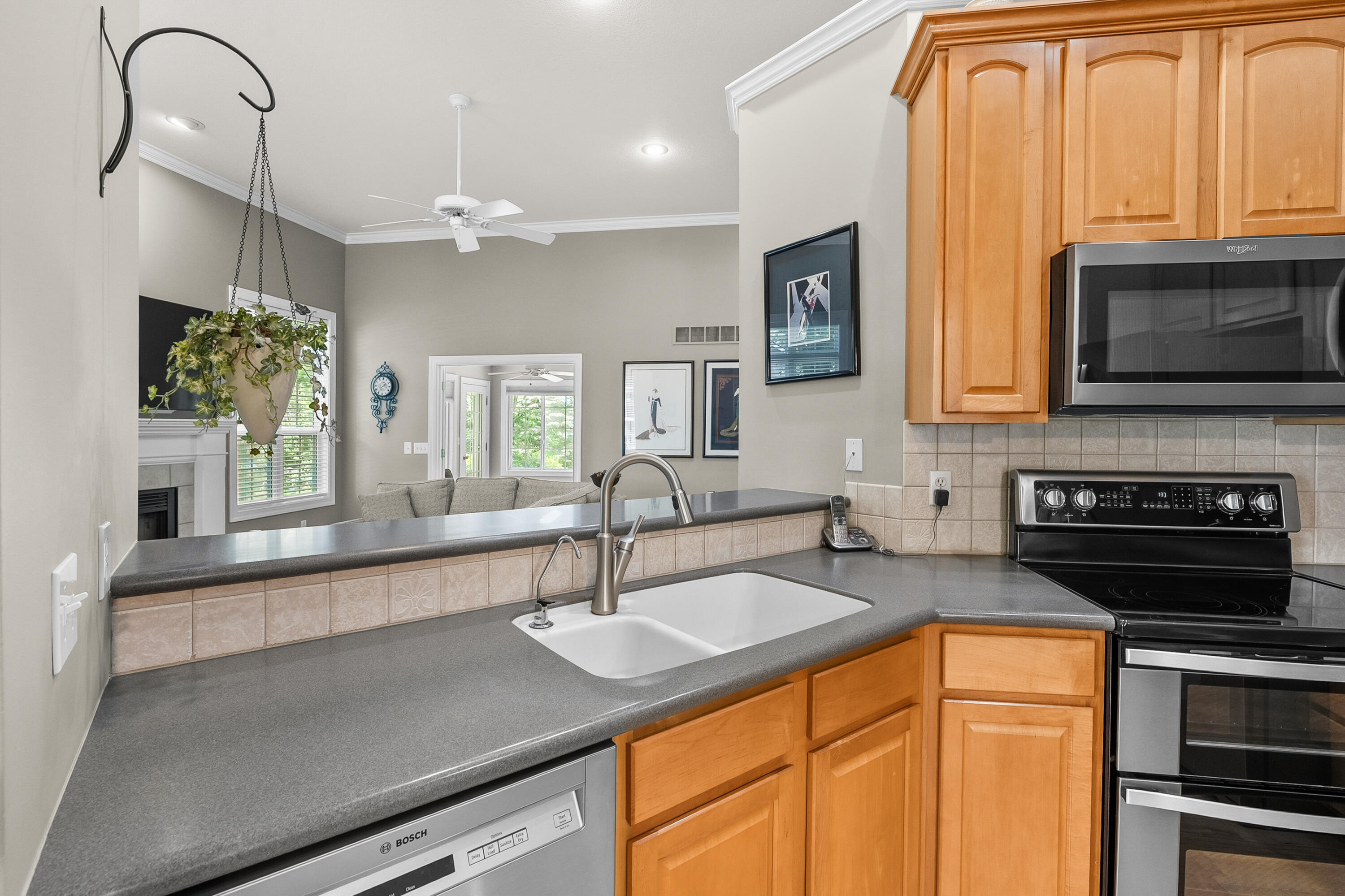 8514 Hathaway Road Kalamazoo MI 49009