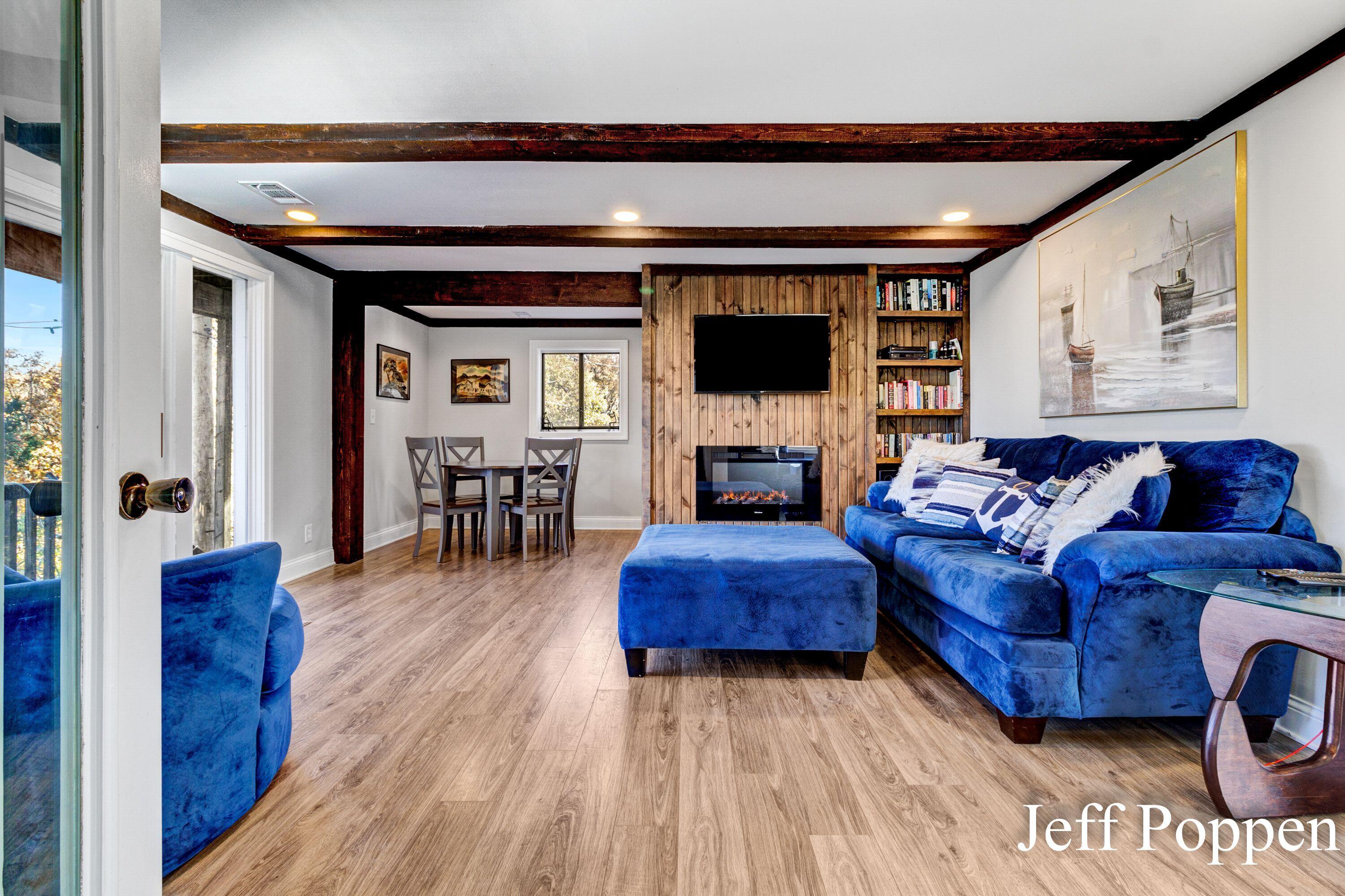 22 Edwards Avenue Grand Haven MI 49417