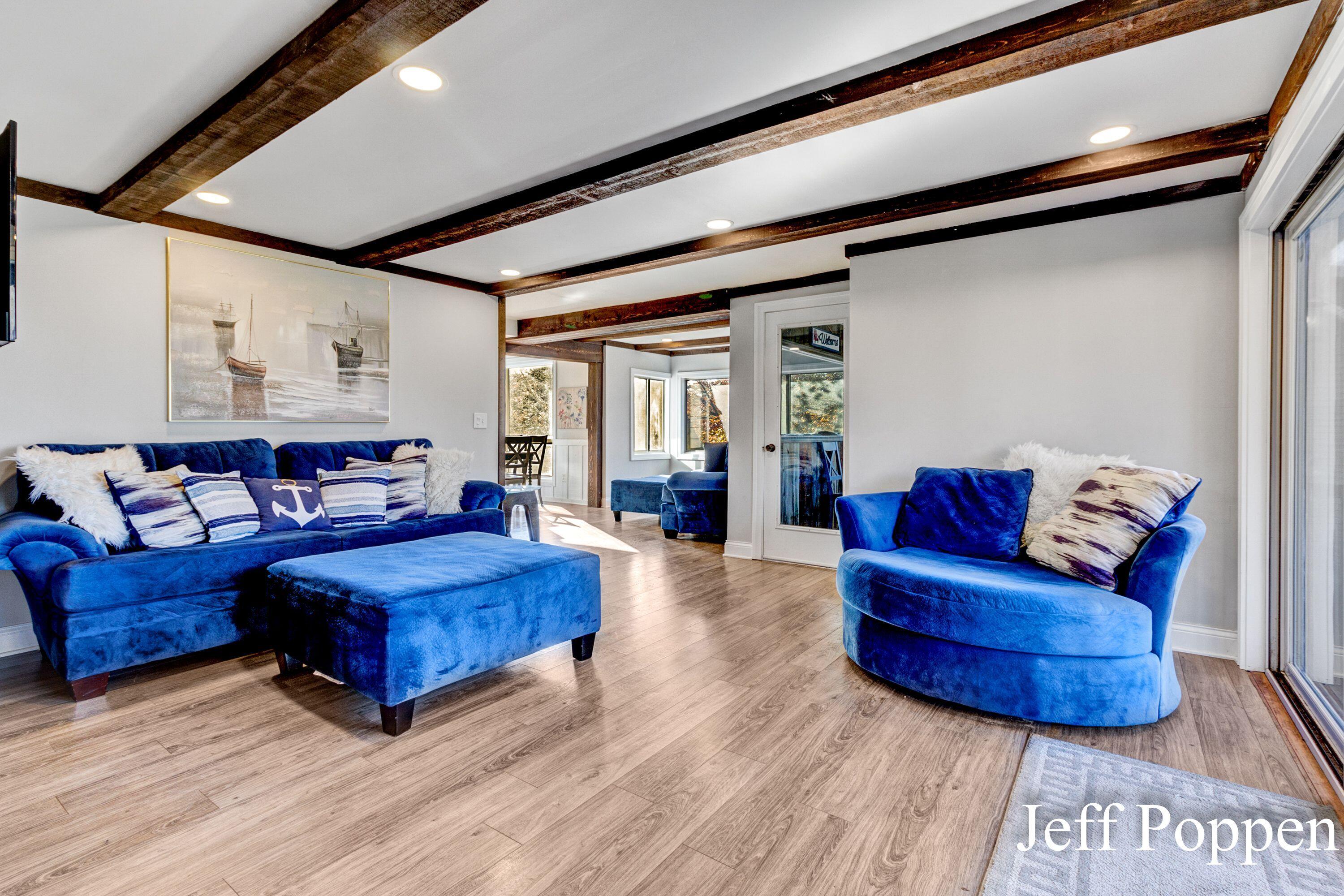 22 Edwards Avenue Grand Haven MI 49417