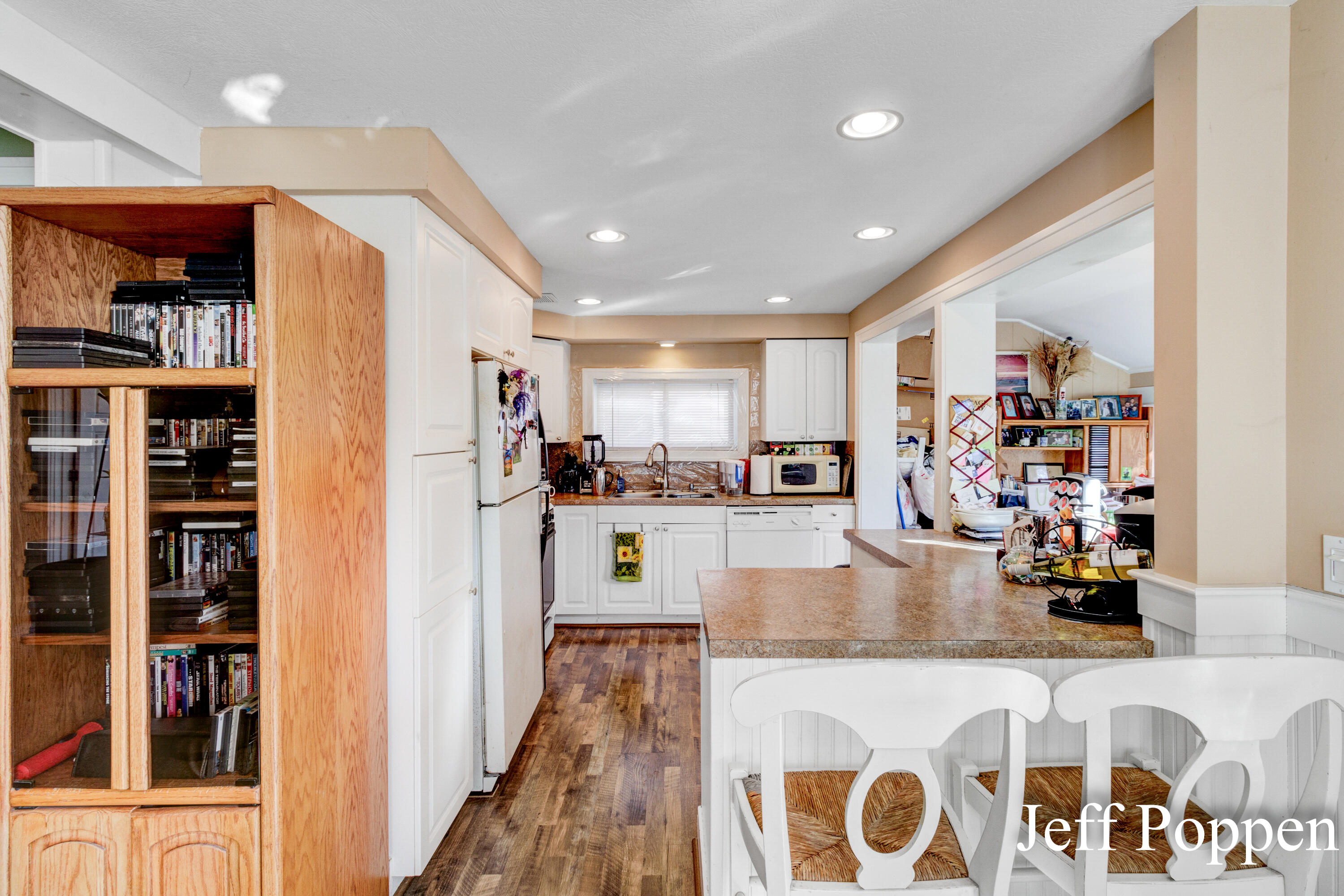 22 Edwards Avenue Grand Haven MI 49417