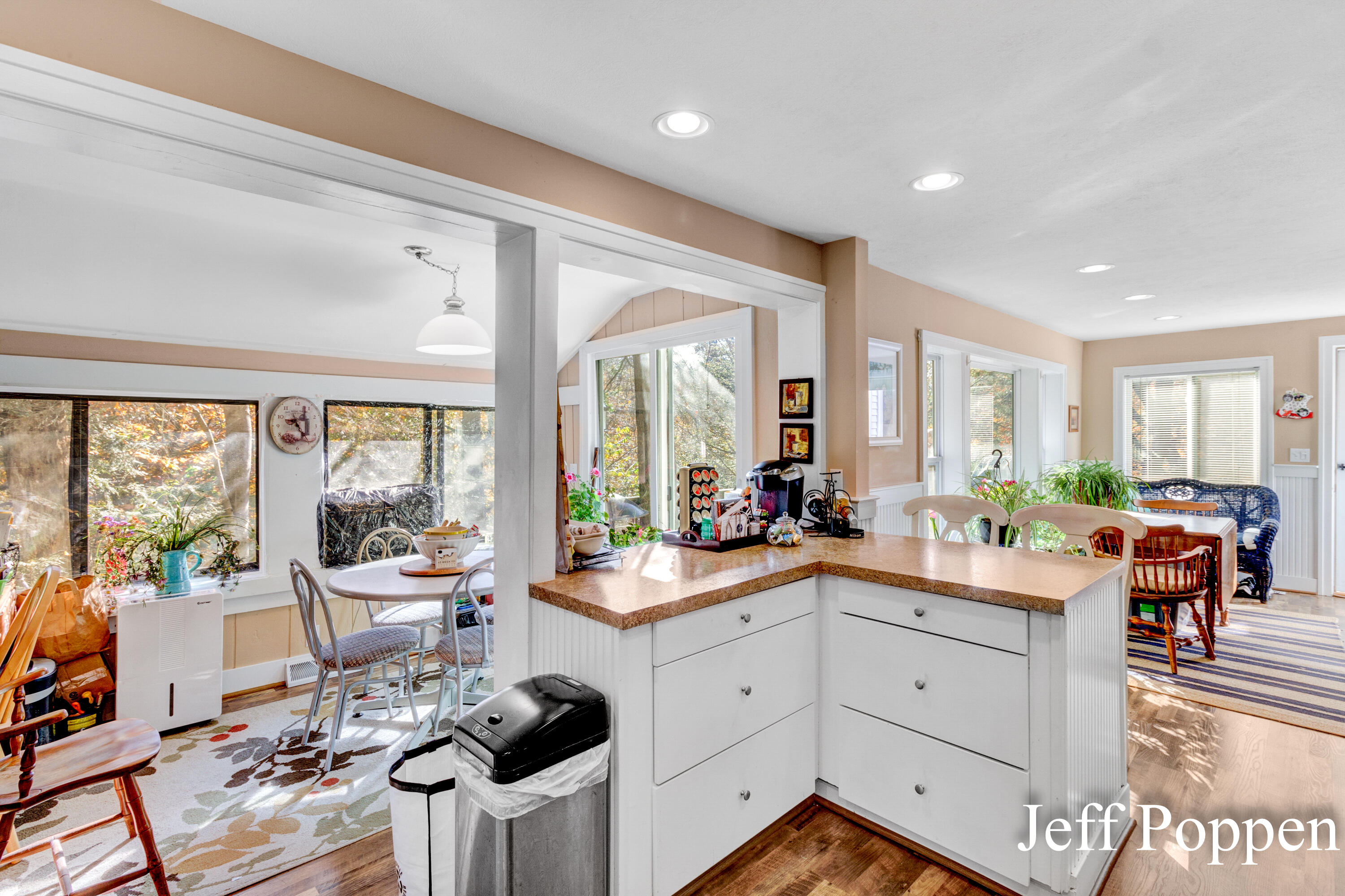 22 Edwards Avenue Grand Haven MI 49417