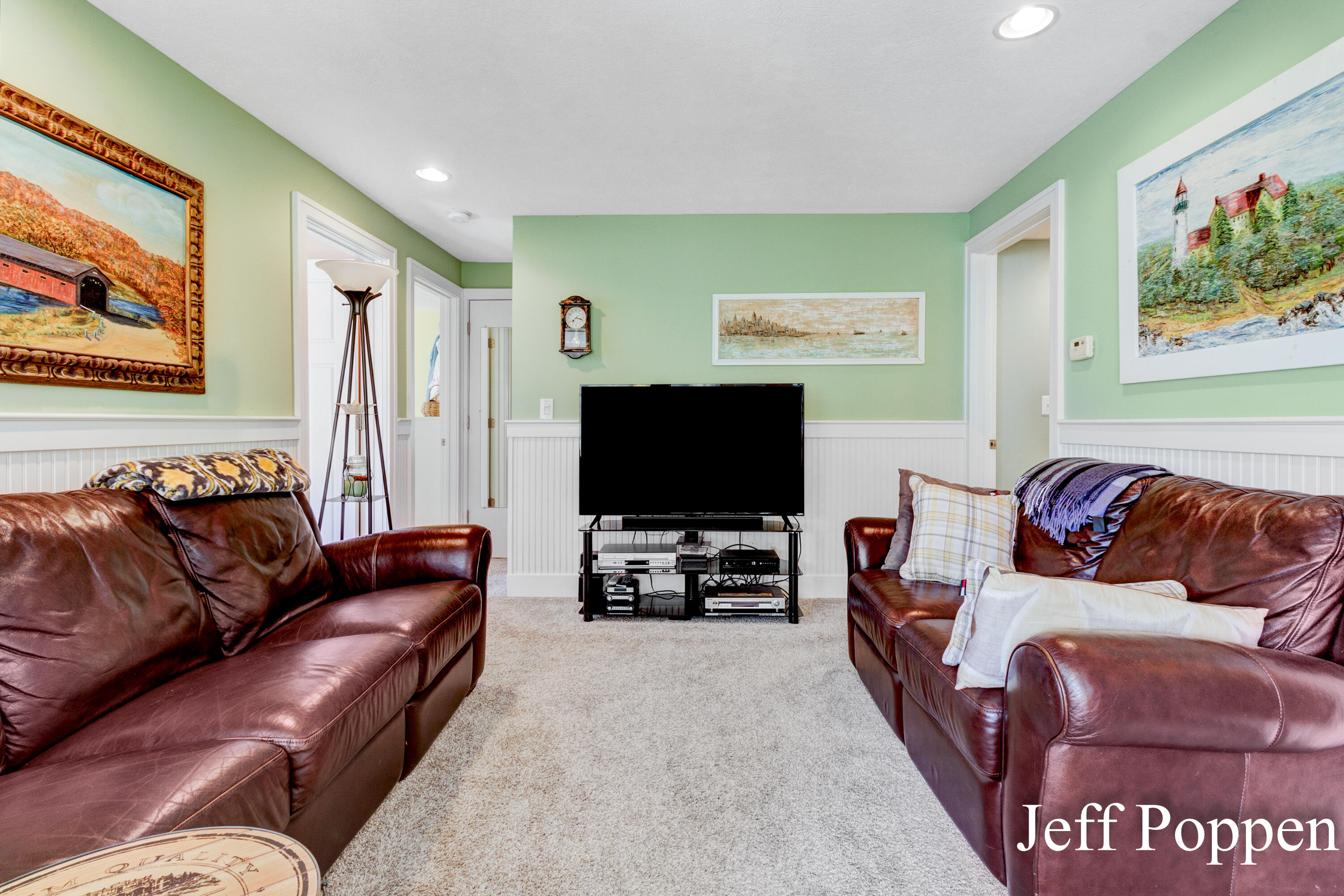 22 Edwards Avenue Grand Haven MI 49417