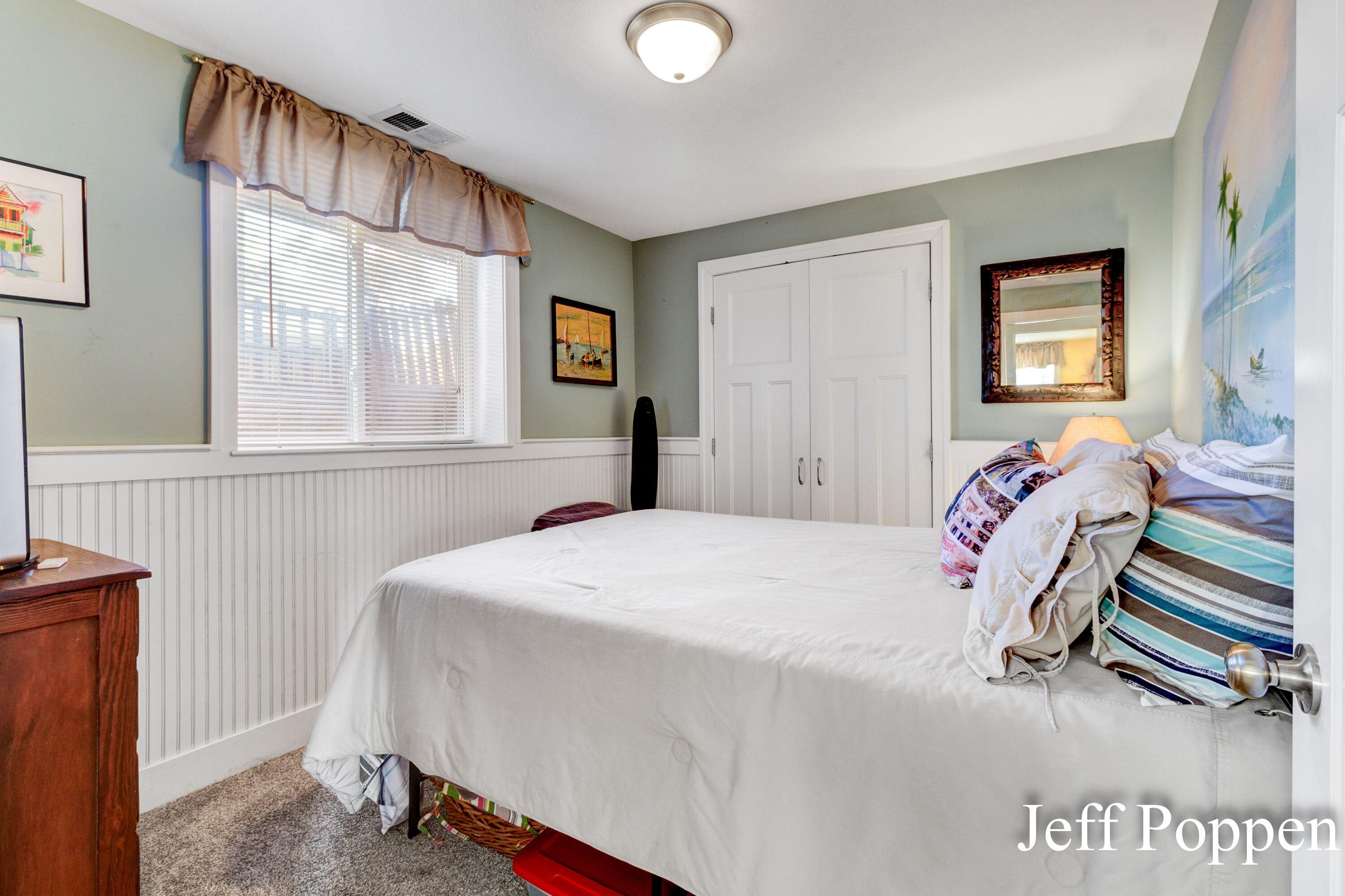 22 Edwards Avenue Grand Haven MI 49417