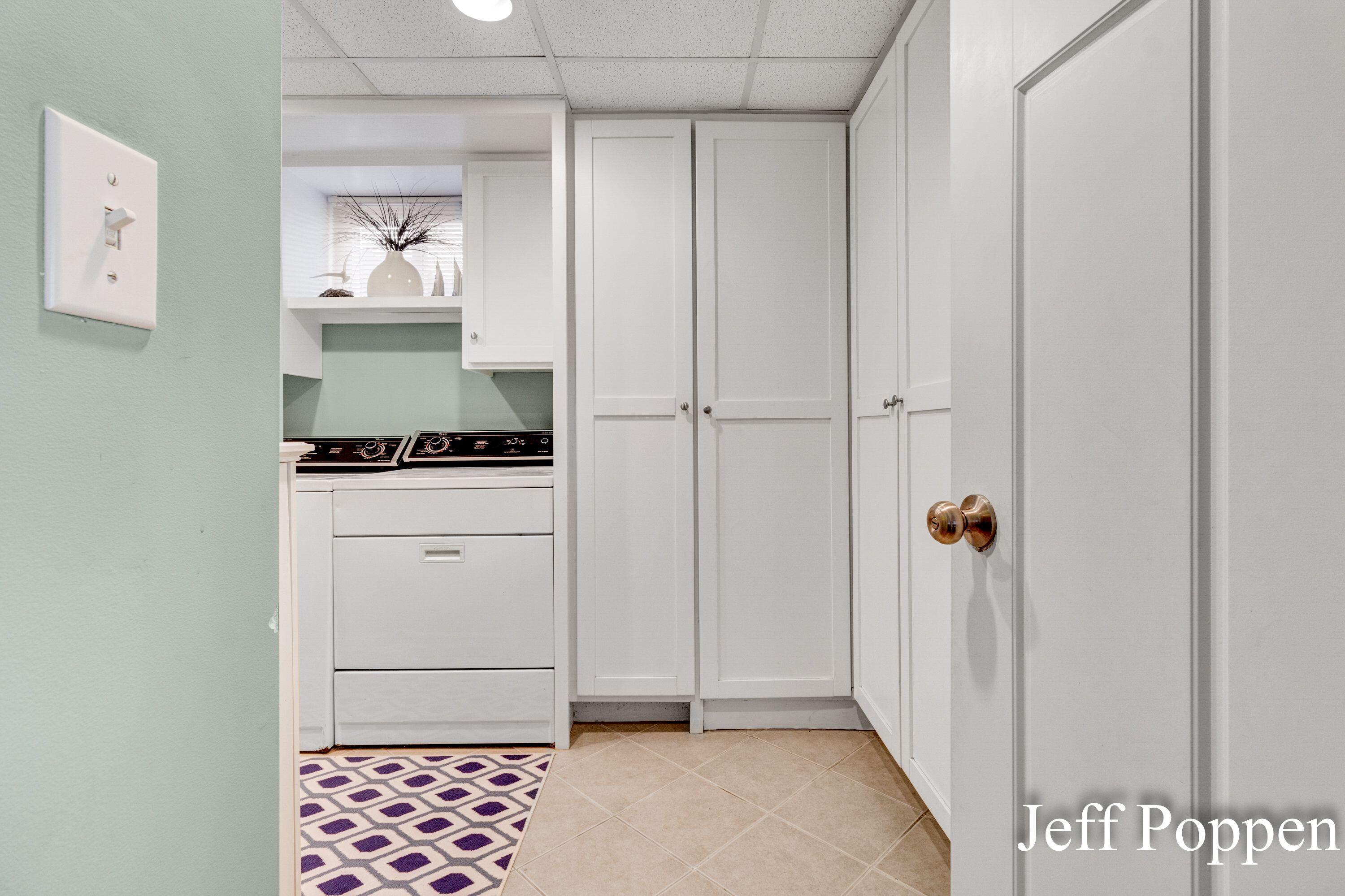 22 Edwards Avenue Grand Haven MI 49417