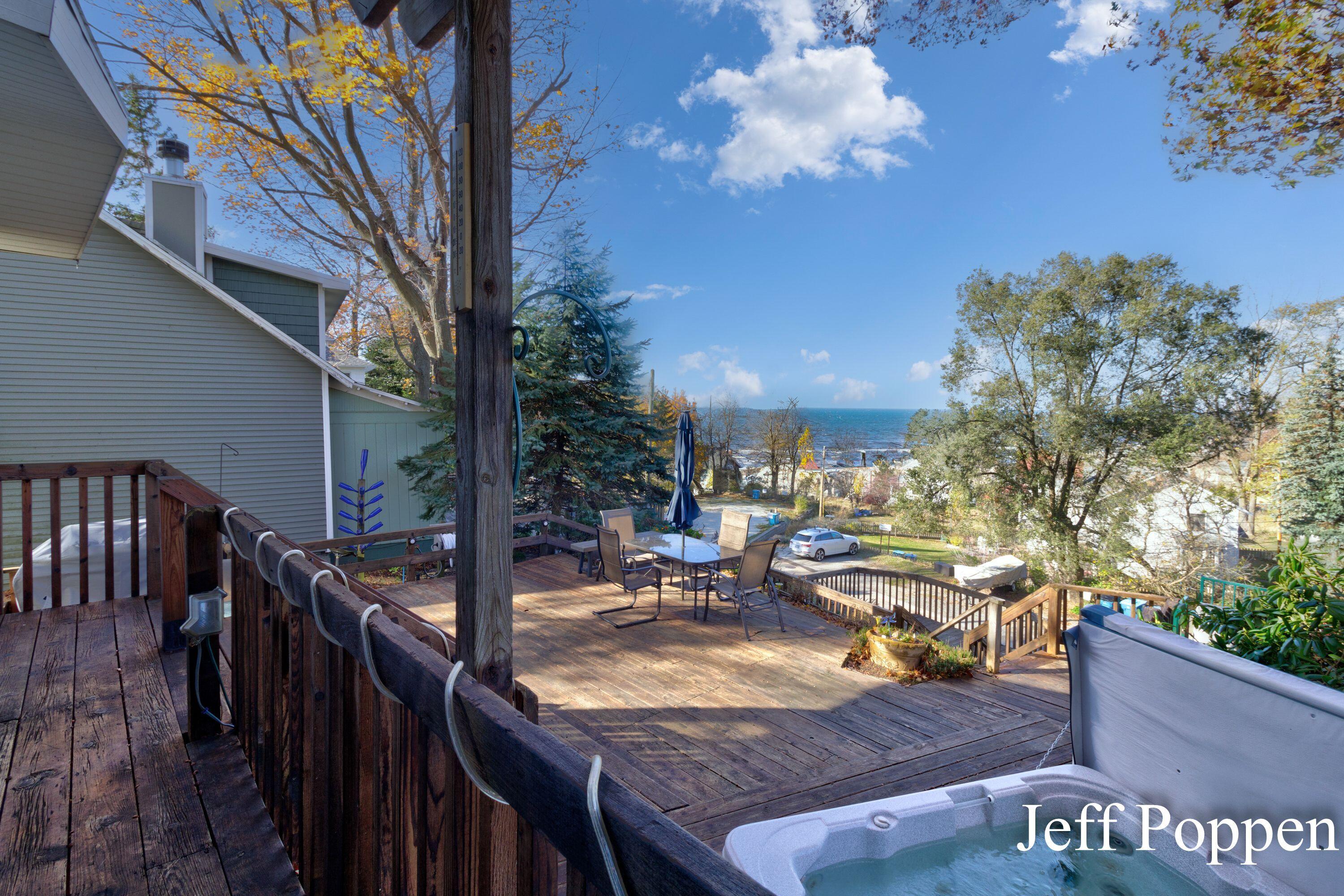 22 Edwards Avenue Grand Haven MI 49417