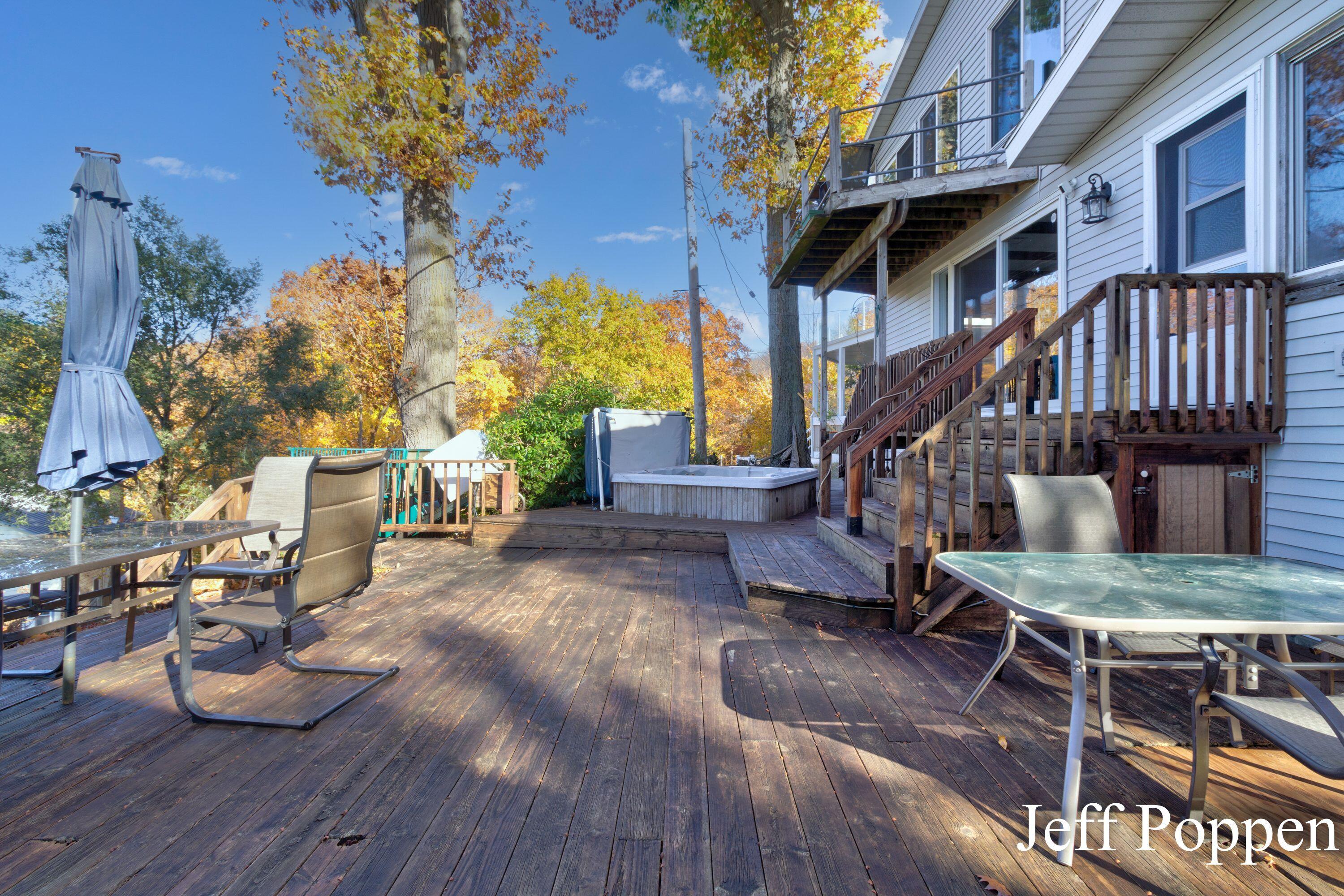 22 Edwards Avenue Grand Haven MI 49417