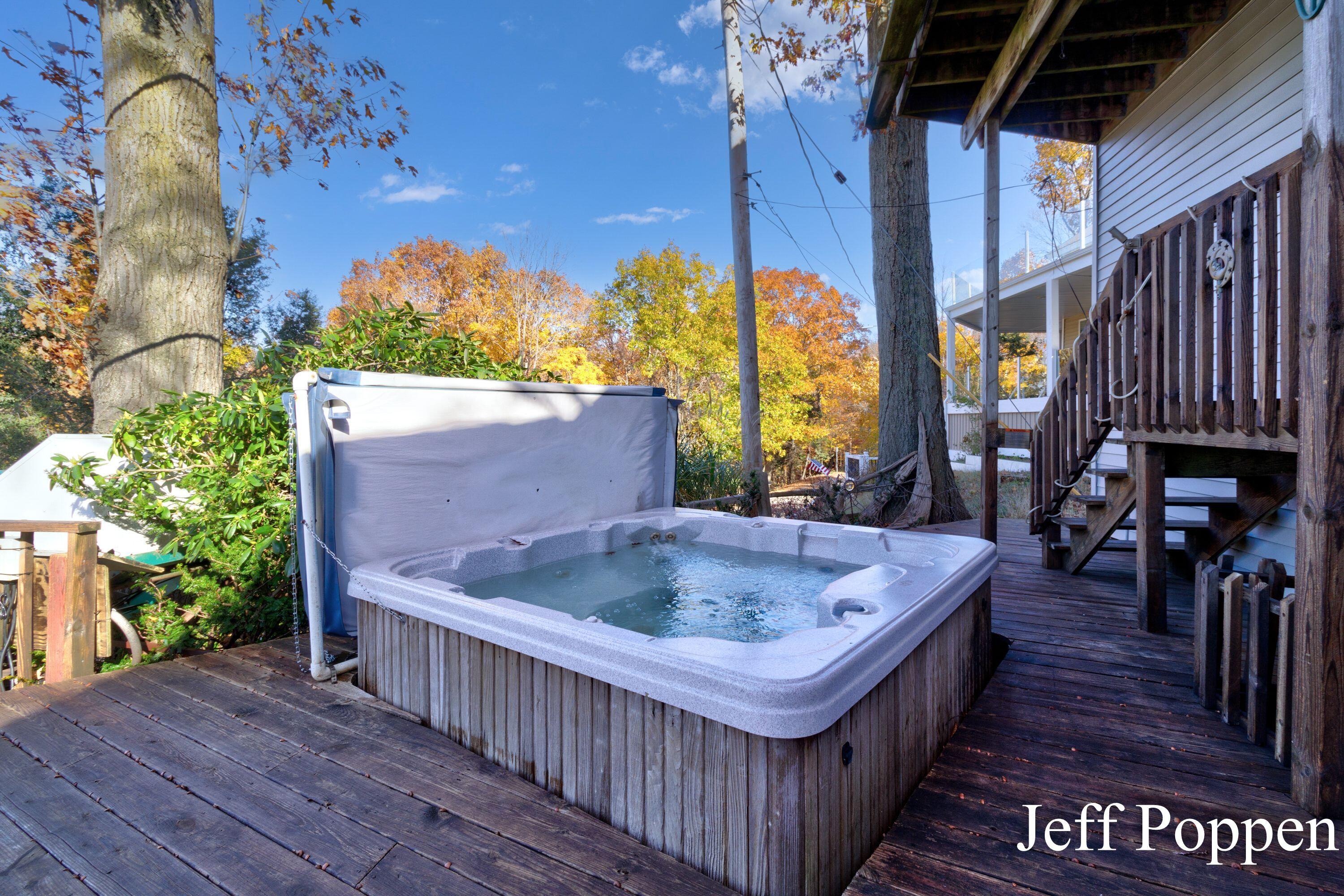 22 Edwards Avenue Grand Haven MI 49417