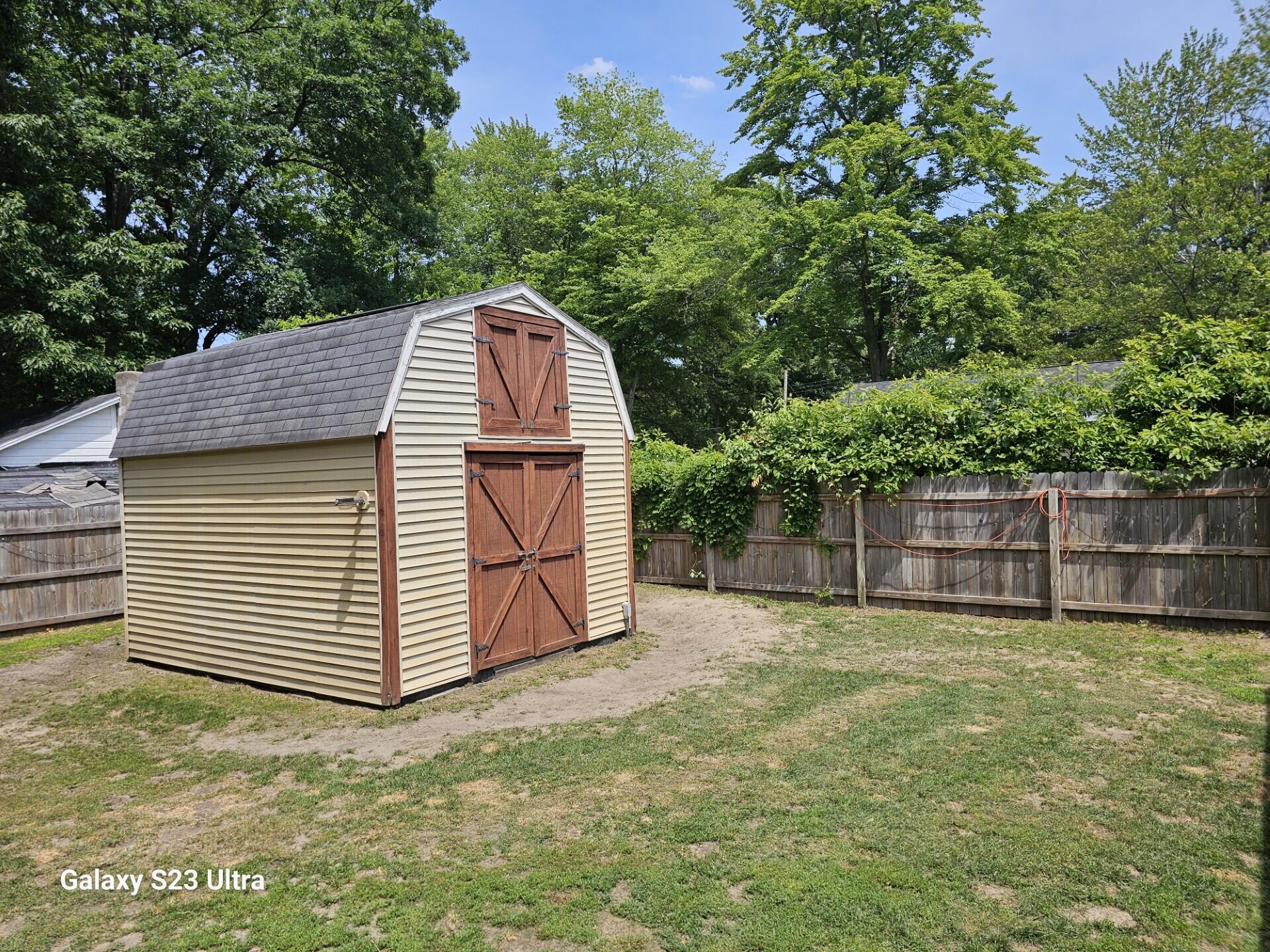 3074 Glenrick Avenue Muskegon MI 49442