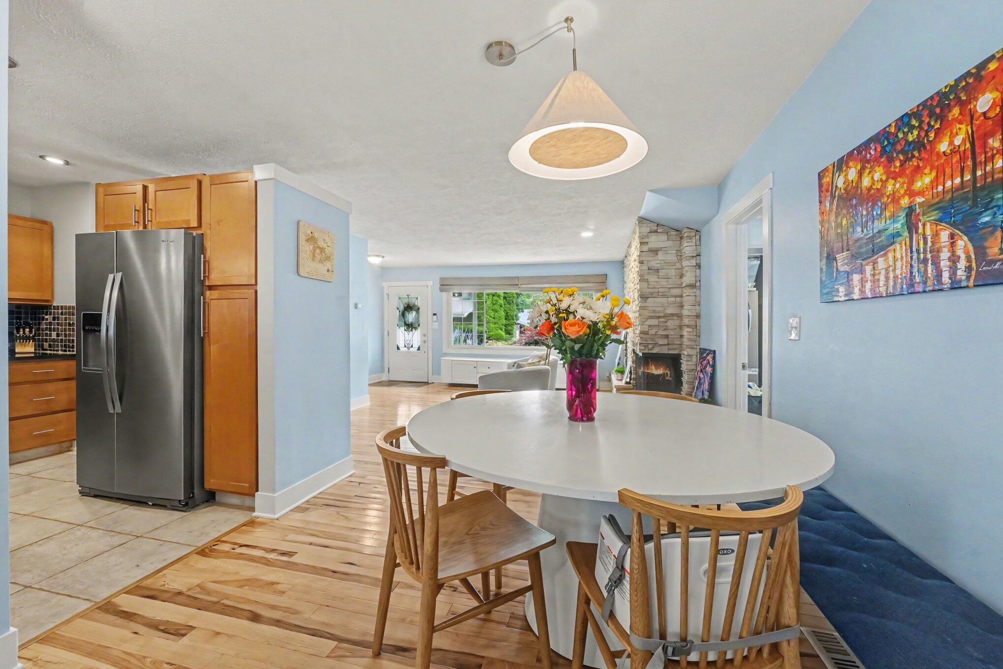 1696 Burke Avenue NE Grand Rapids MI 49505
