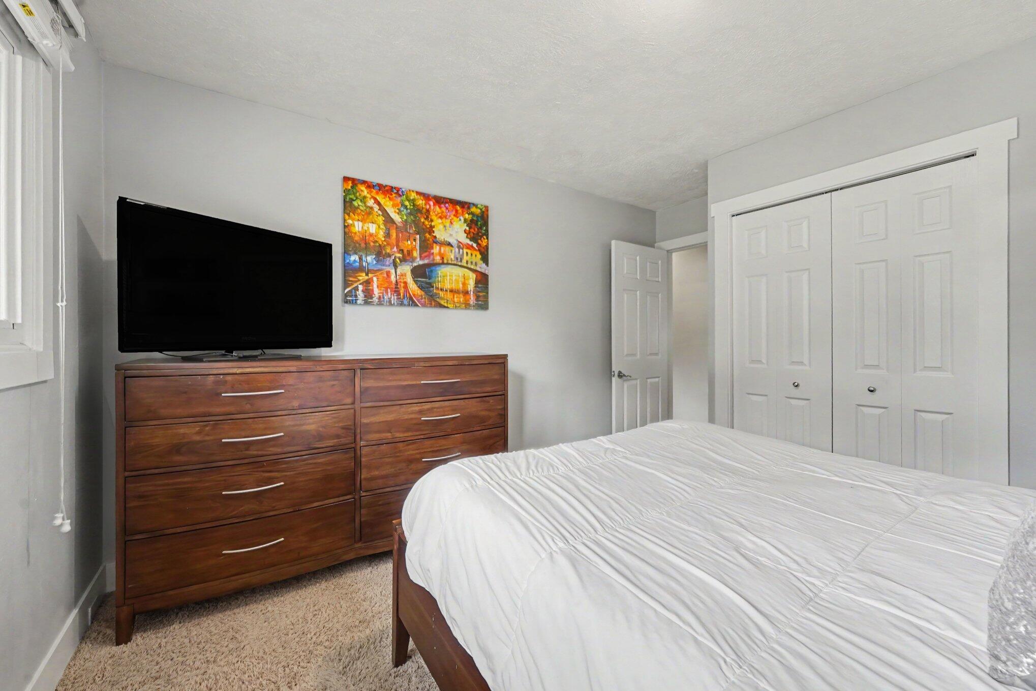 1696 Burke Avenue NE Grand Rapids MI 49505