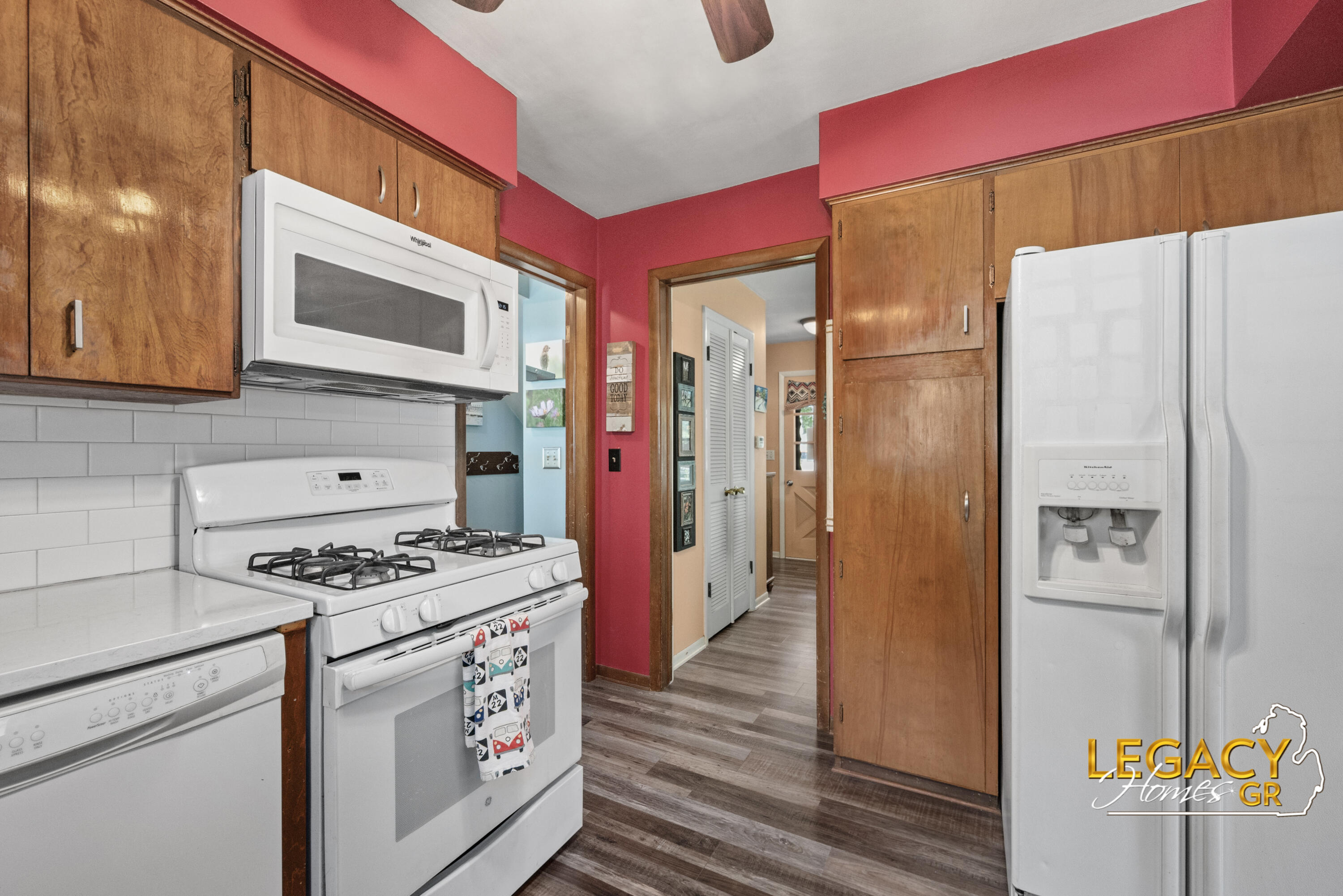 1031 Worcester Drive NE Grand Rapids MI 49505