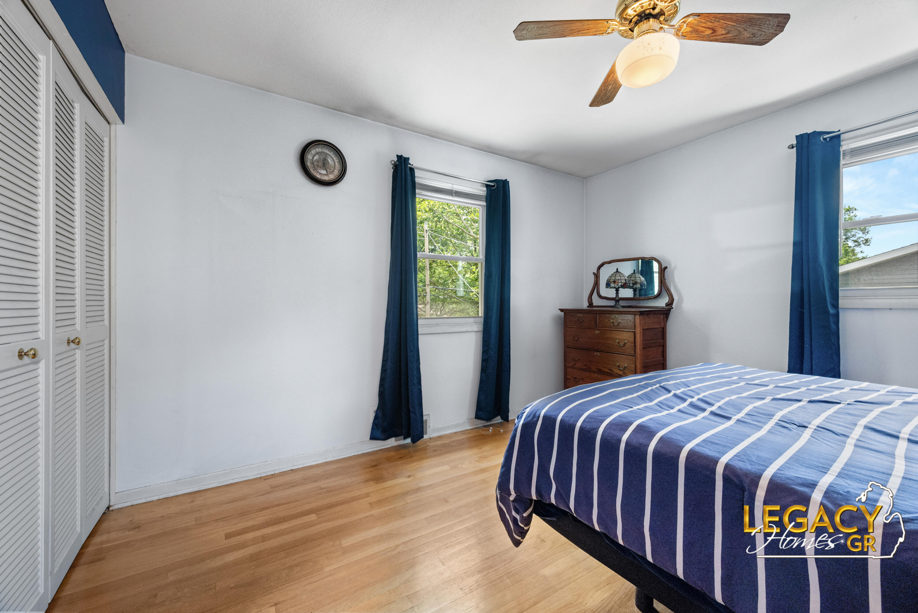 1031 Worcester Drive NE Grand Rapids MI 49505