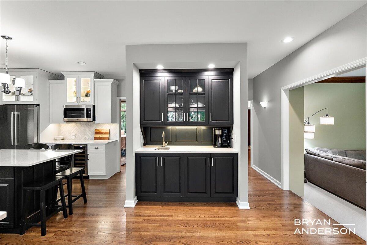 1015 Bradford Hollow Lane NE Grand Rapids MI 49525