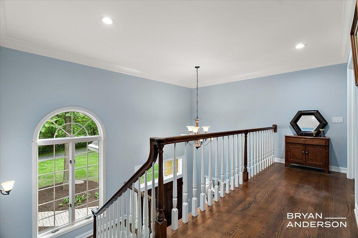 1015 Bradford Hollow Lane NE Grand Rapids MI 49525