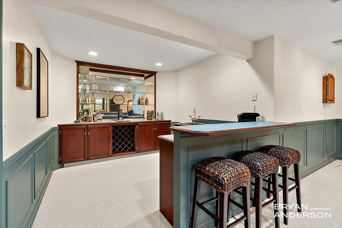 1015 Bradford Hollow Lane NE Grand Rapids MI 49525