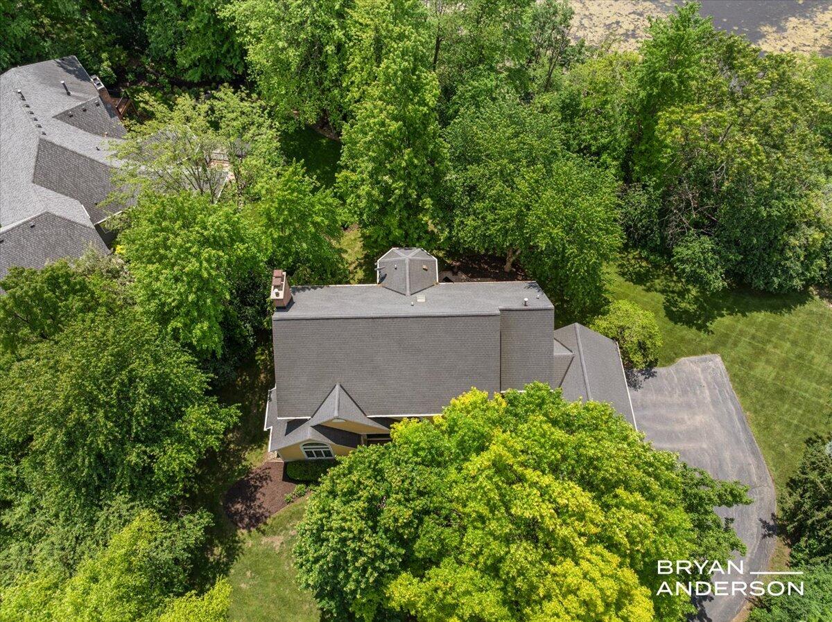 1015 Bradford Hollow Lane NE Grand Rapids MI 49525