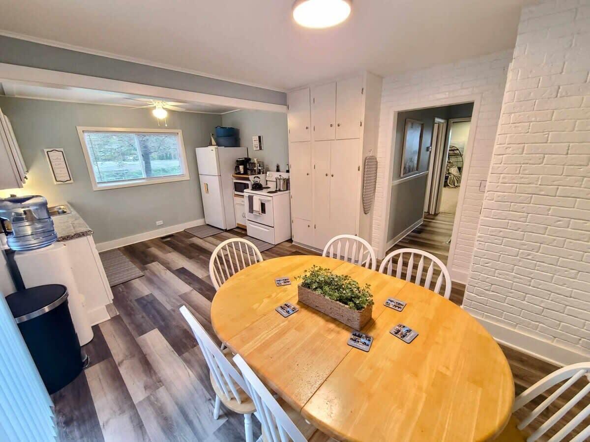 5292 E R Avenue Portage MI 49002