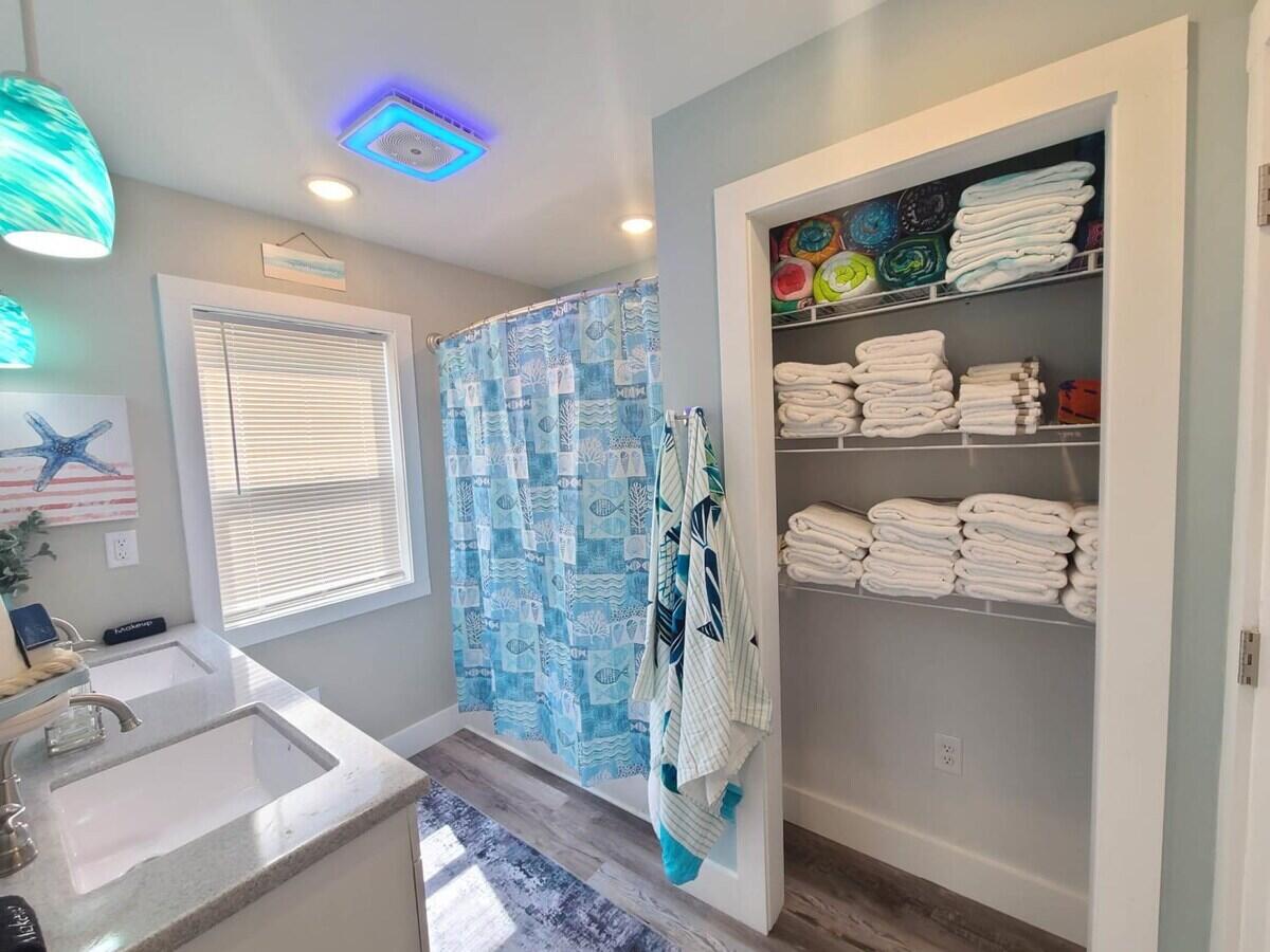 5292 E R Avenue Portage MI 49002