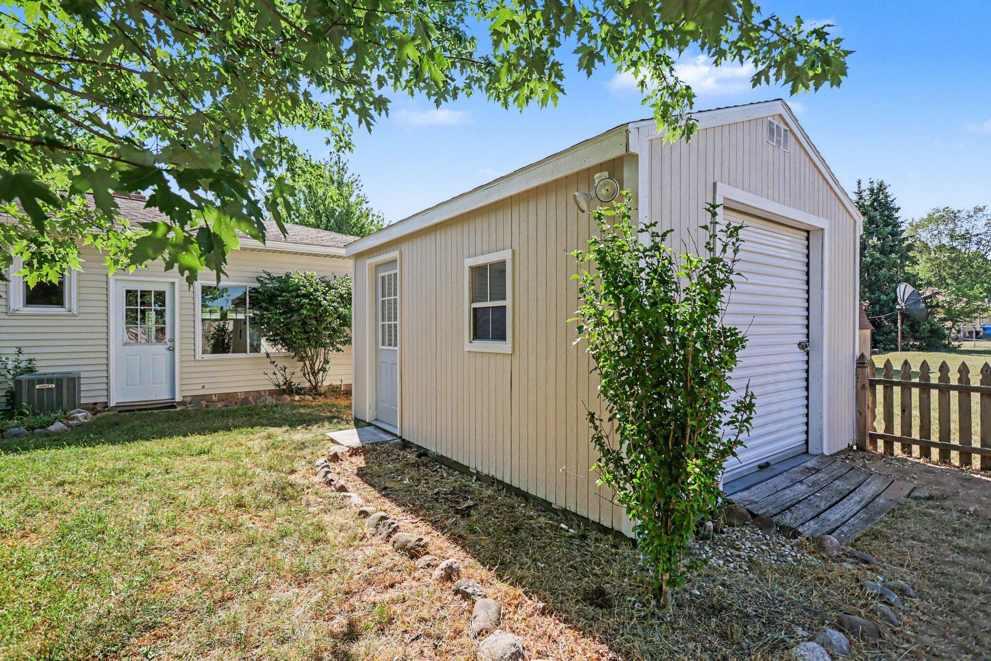 8546 Dolphin Street Portage MI 49024