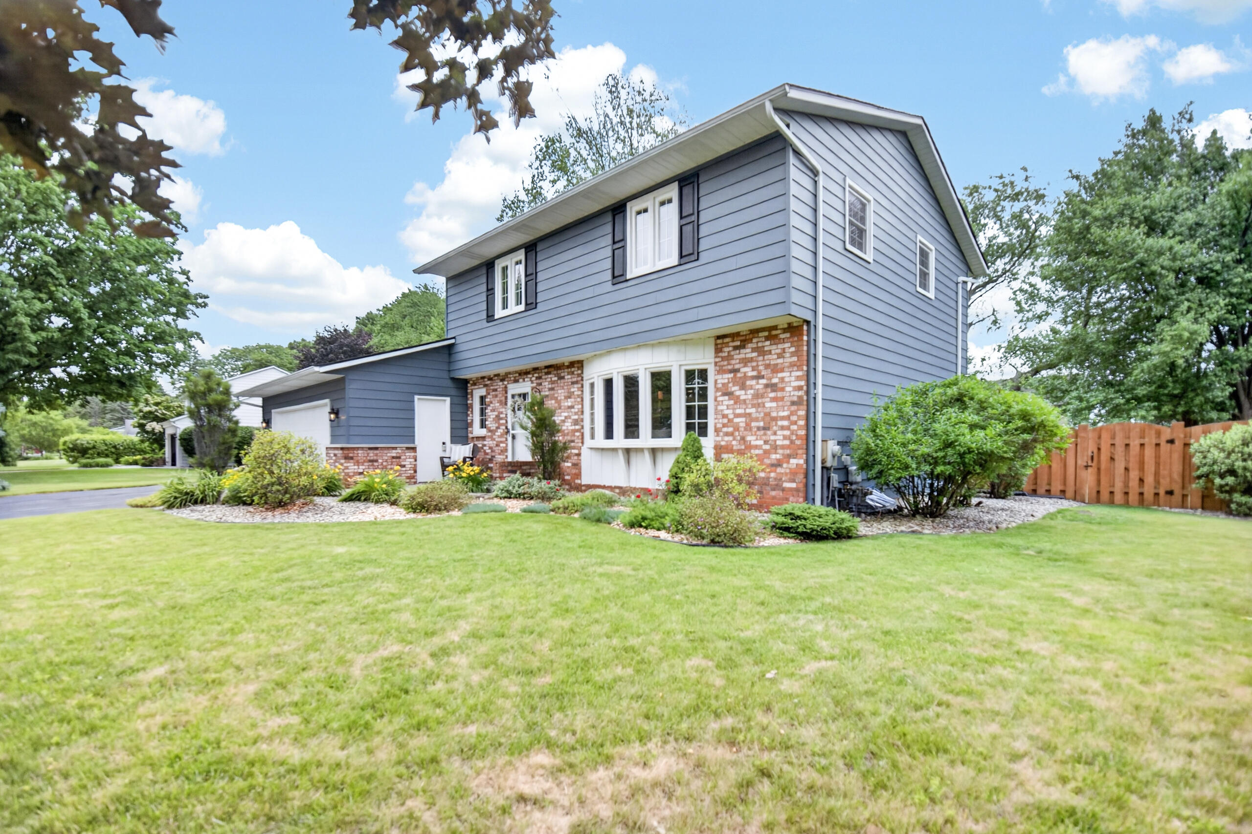 5141 Lewsinda Avenue Kalamazoo MI 49009