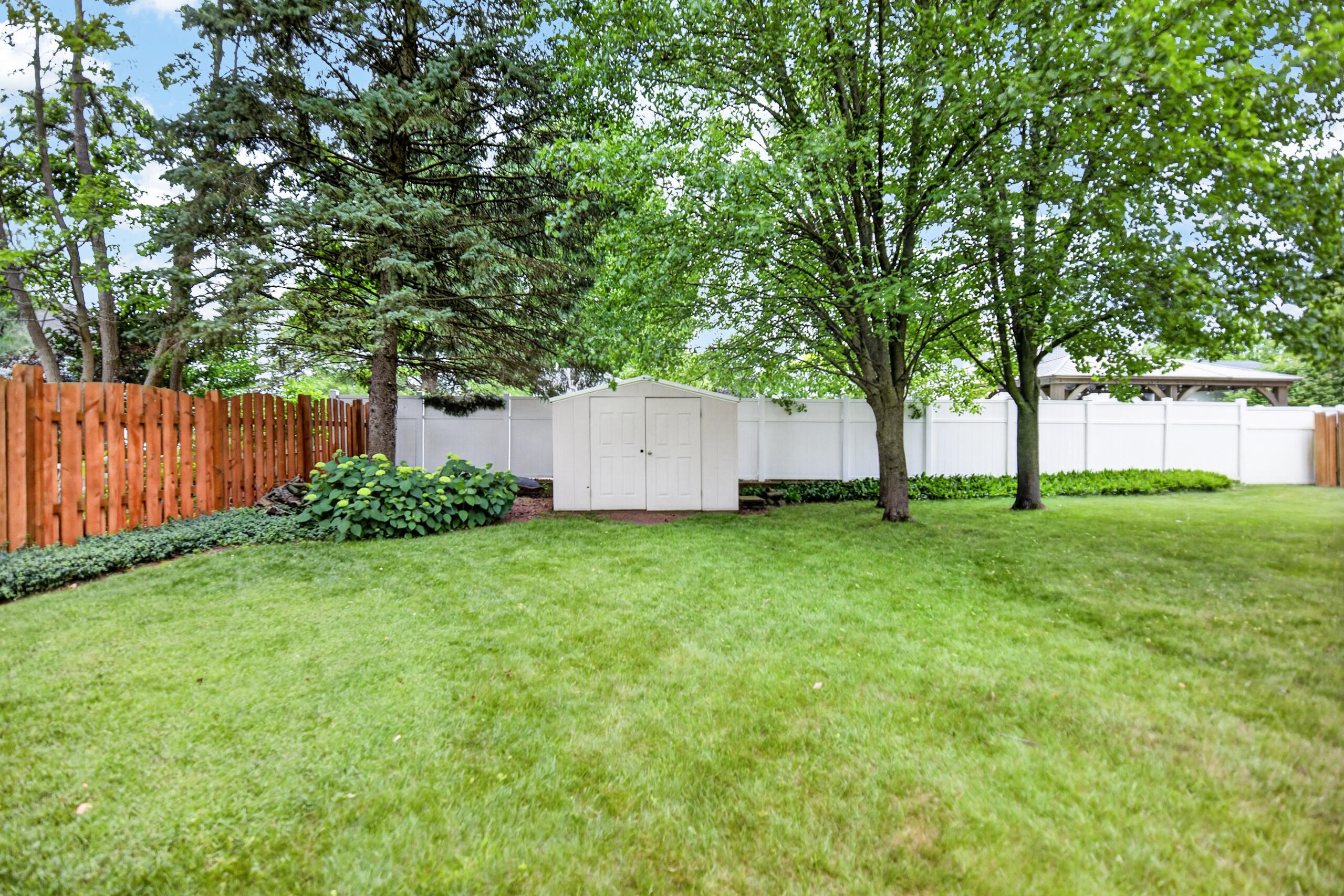 5141 Lewsinda Avenue Kalamazoo MI 49009
