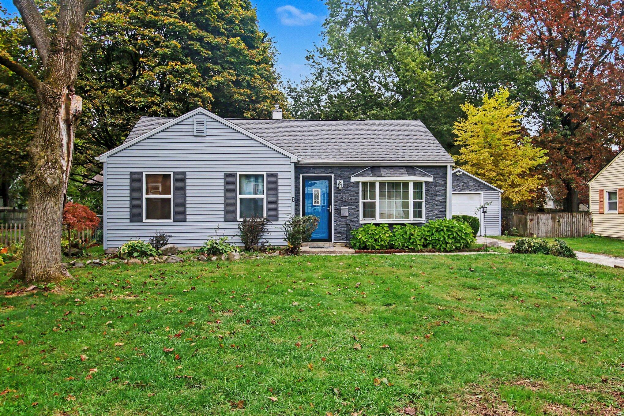 1360 Richland Avenue Kalamazoo MI 49006