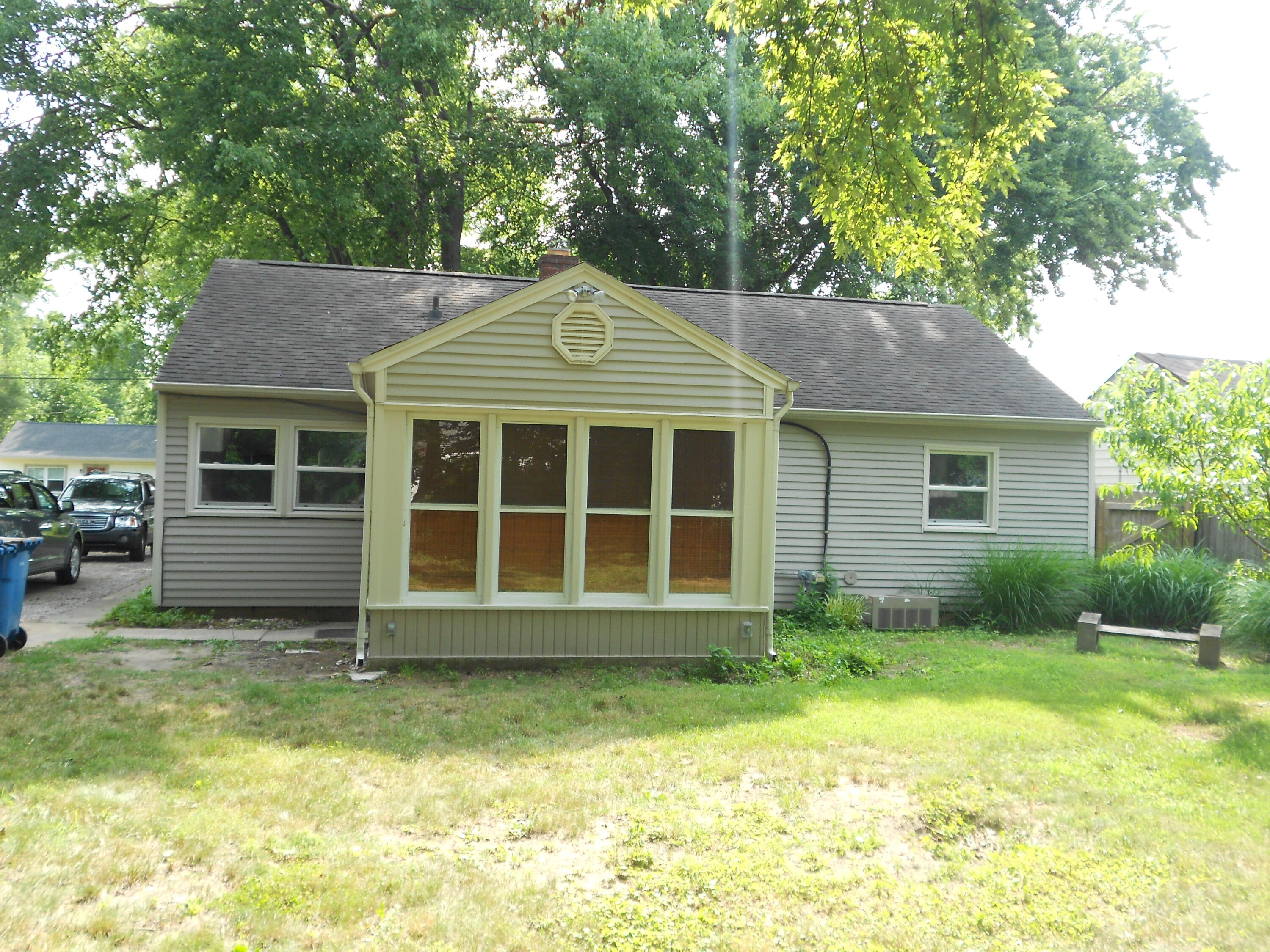 627 Clearview Street Kalamazoo MI 49048