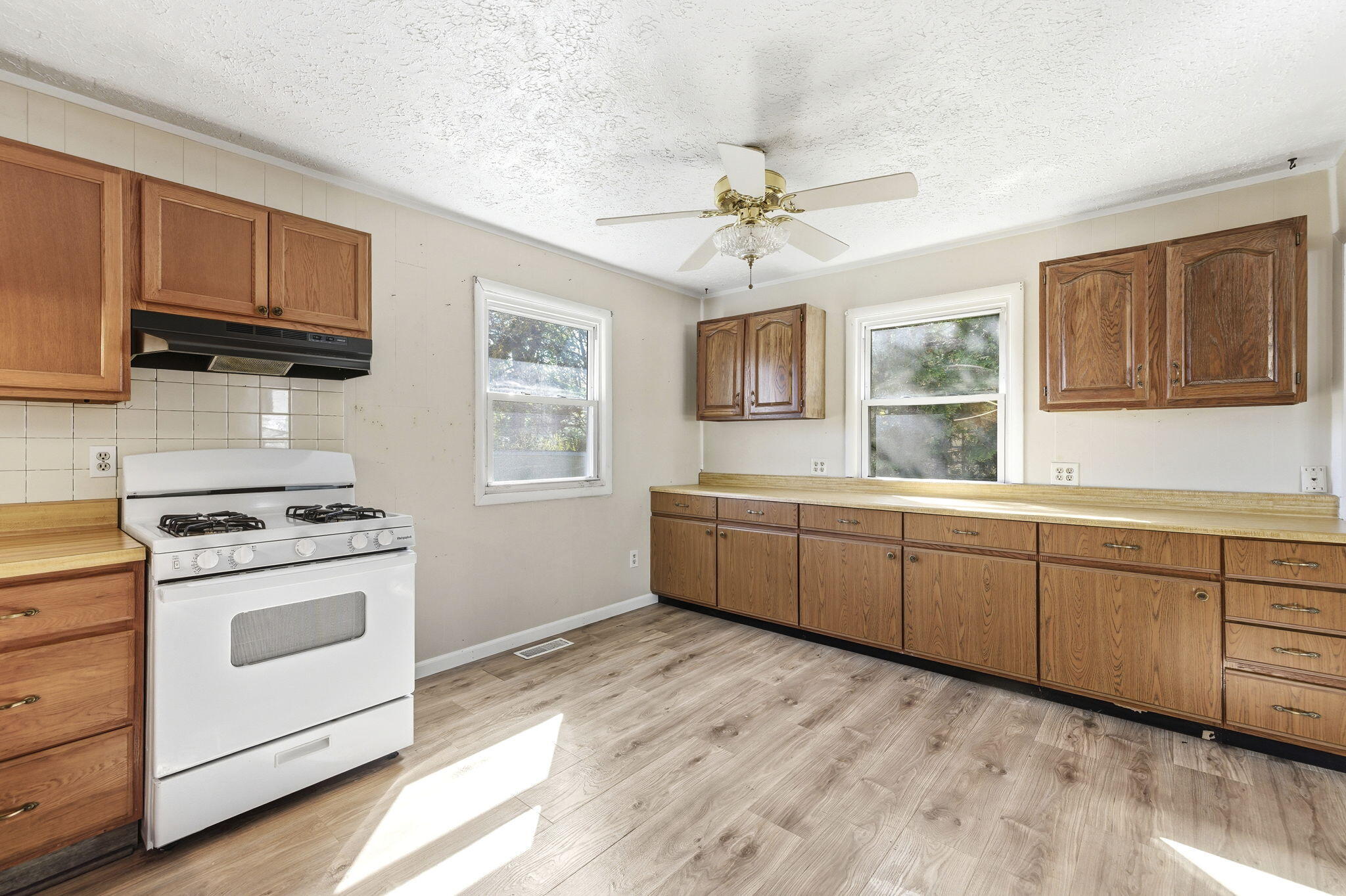 17 S Willard Street New Buffalo MI 49117