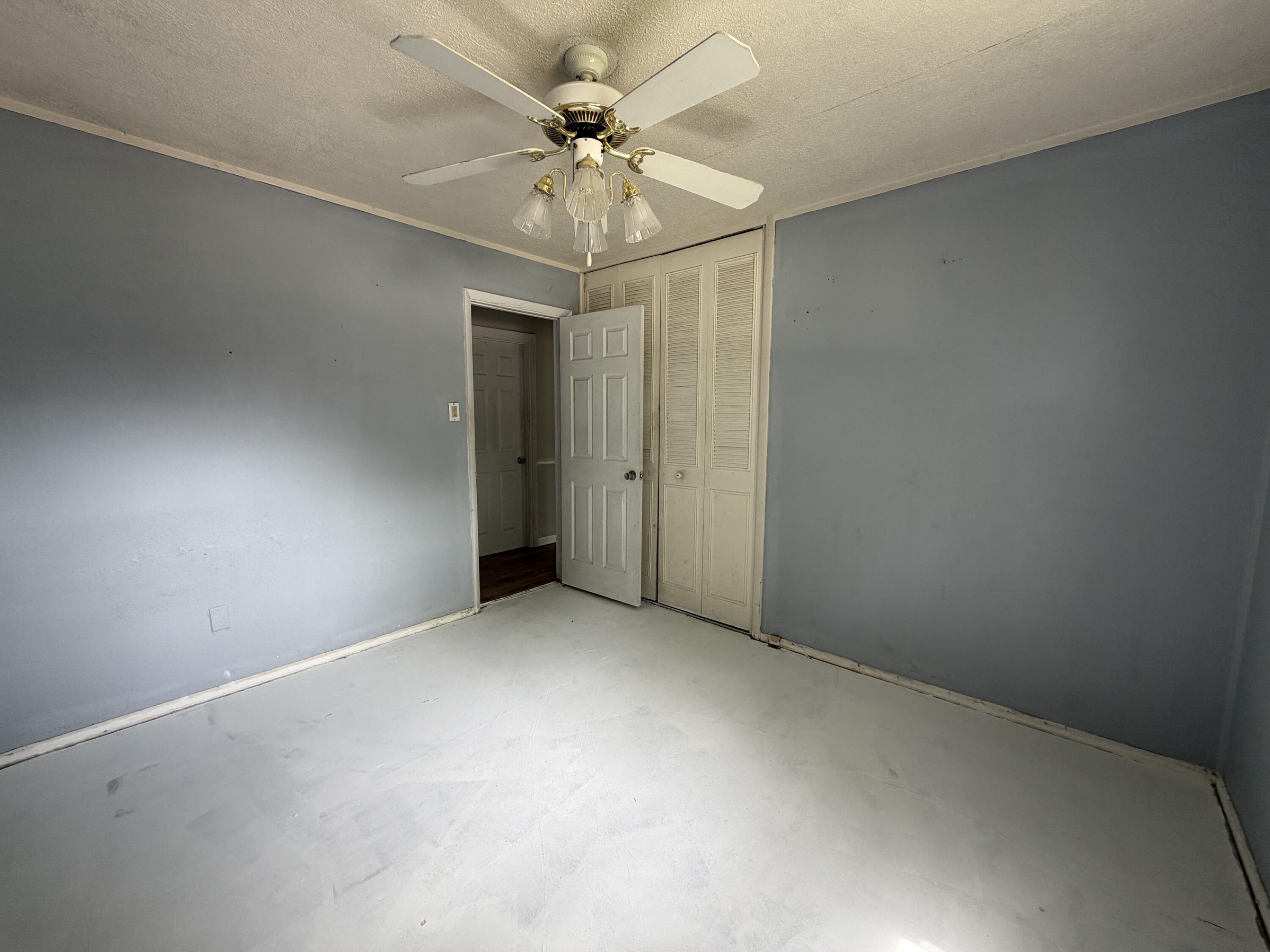 17 S Willard Street New Buffalo MI 49117