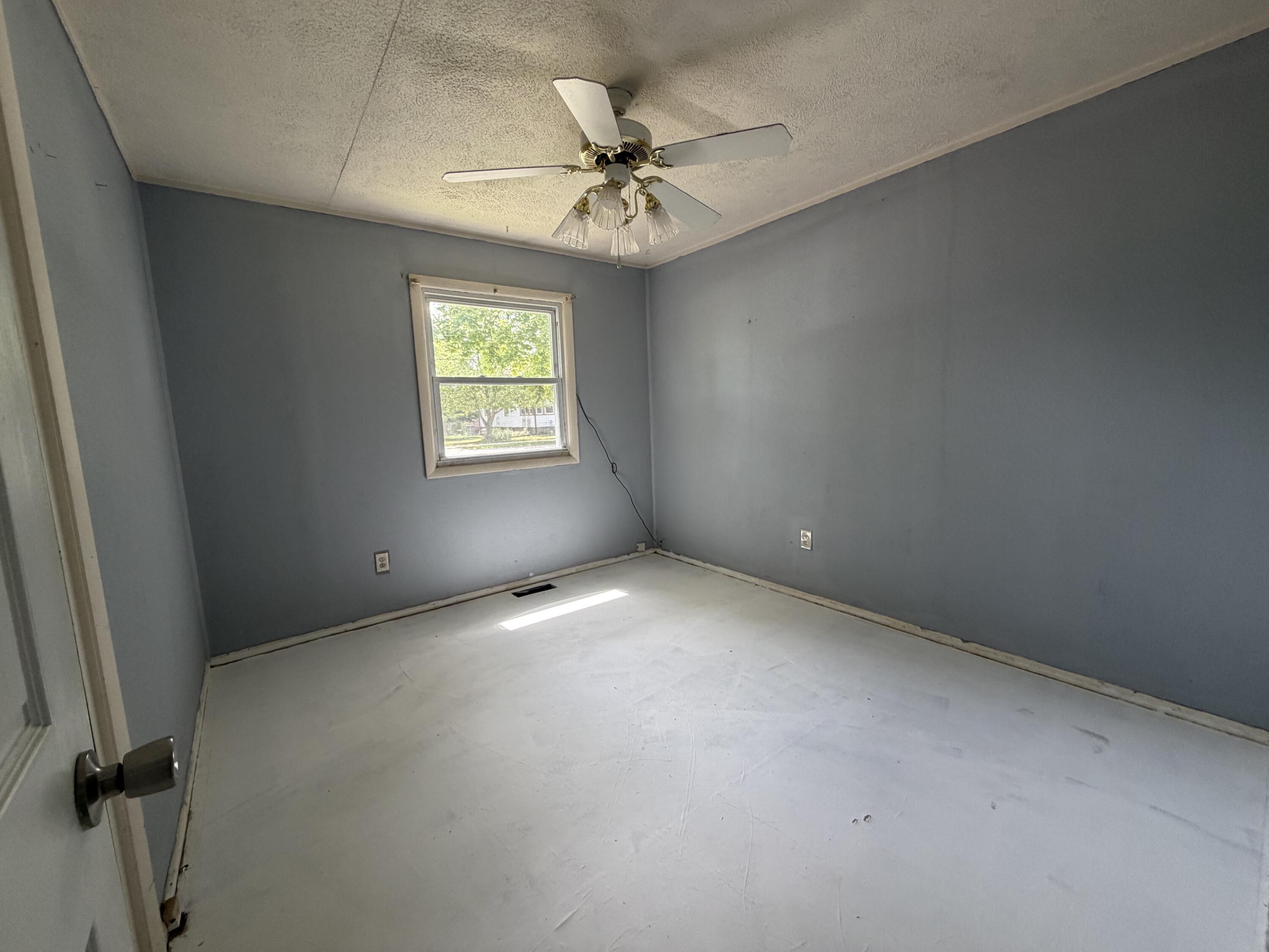 17 S Willard Street New Buffalo MI 49117