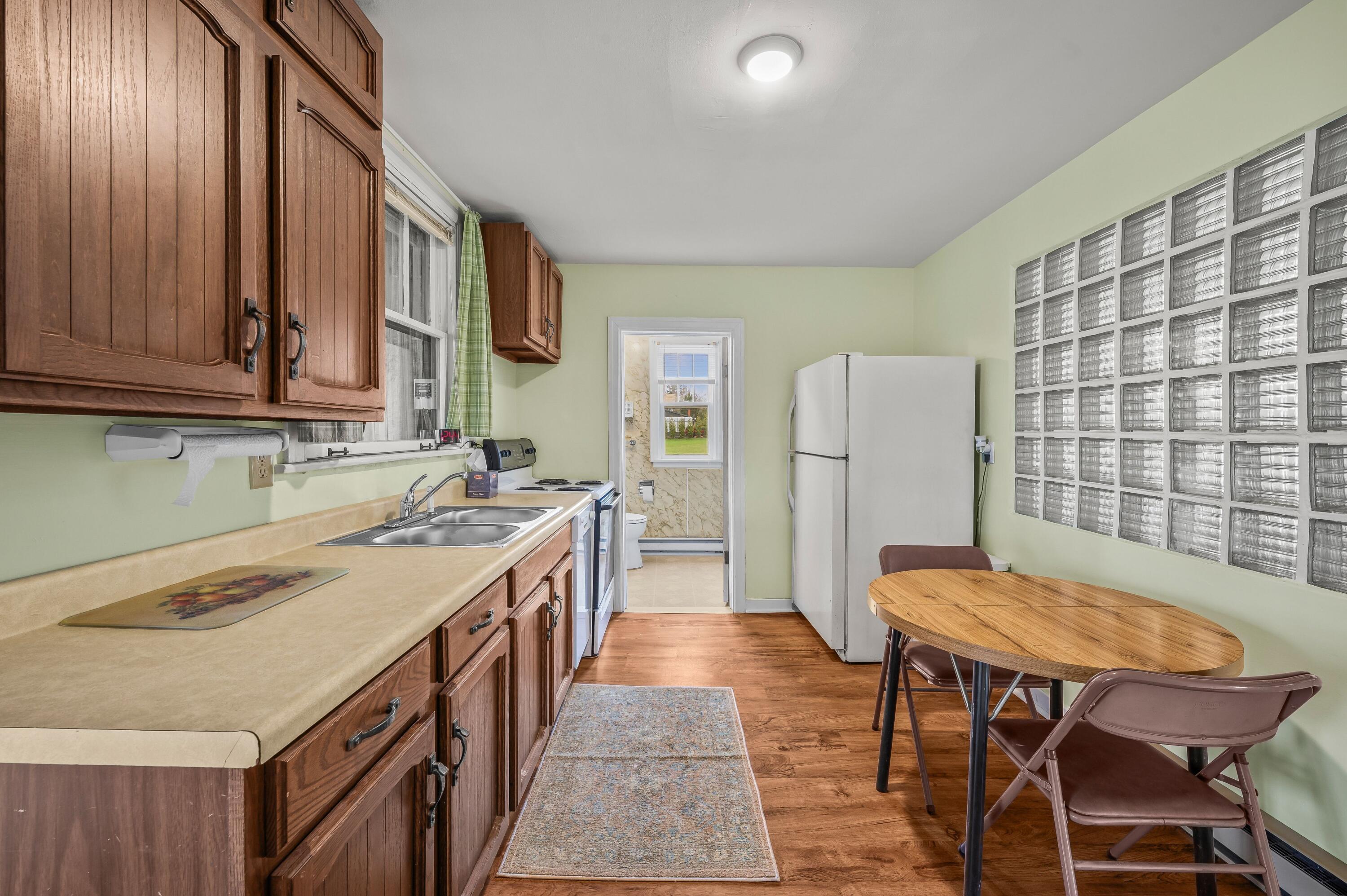 13690 Cleveland Avenue Buchanan MI 49107