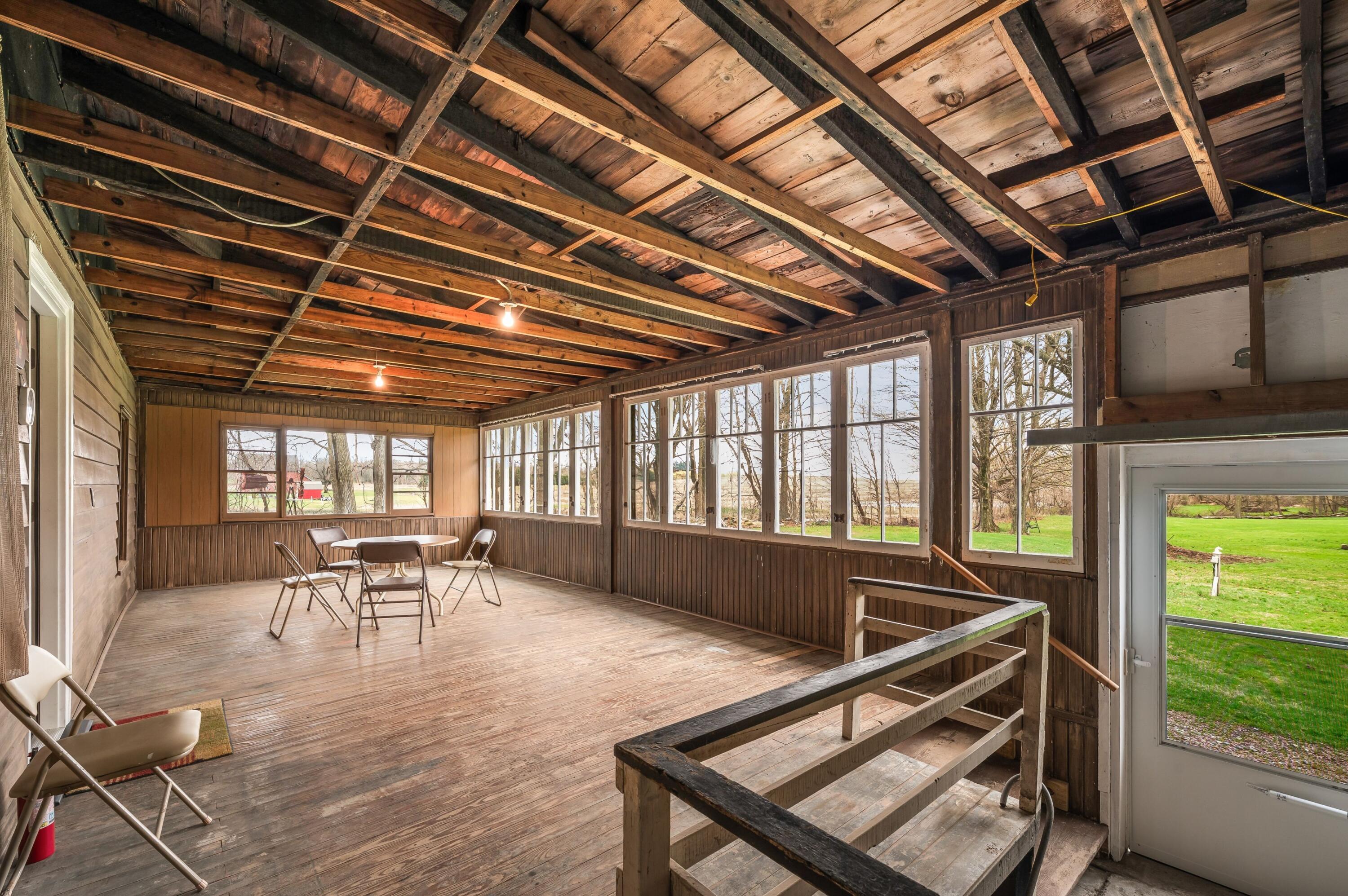 13690 Cleveland Avenue Buchanan MI 49107