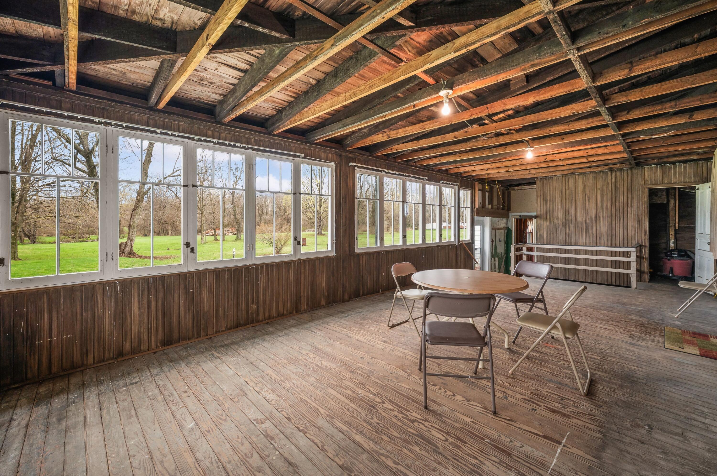 13690 Cleveland Avenue Buchanan MI 49107