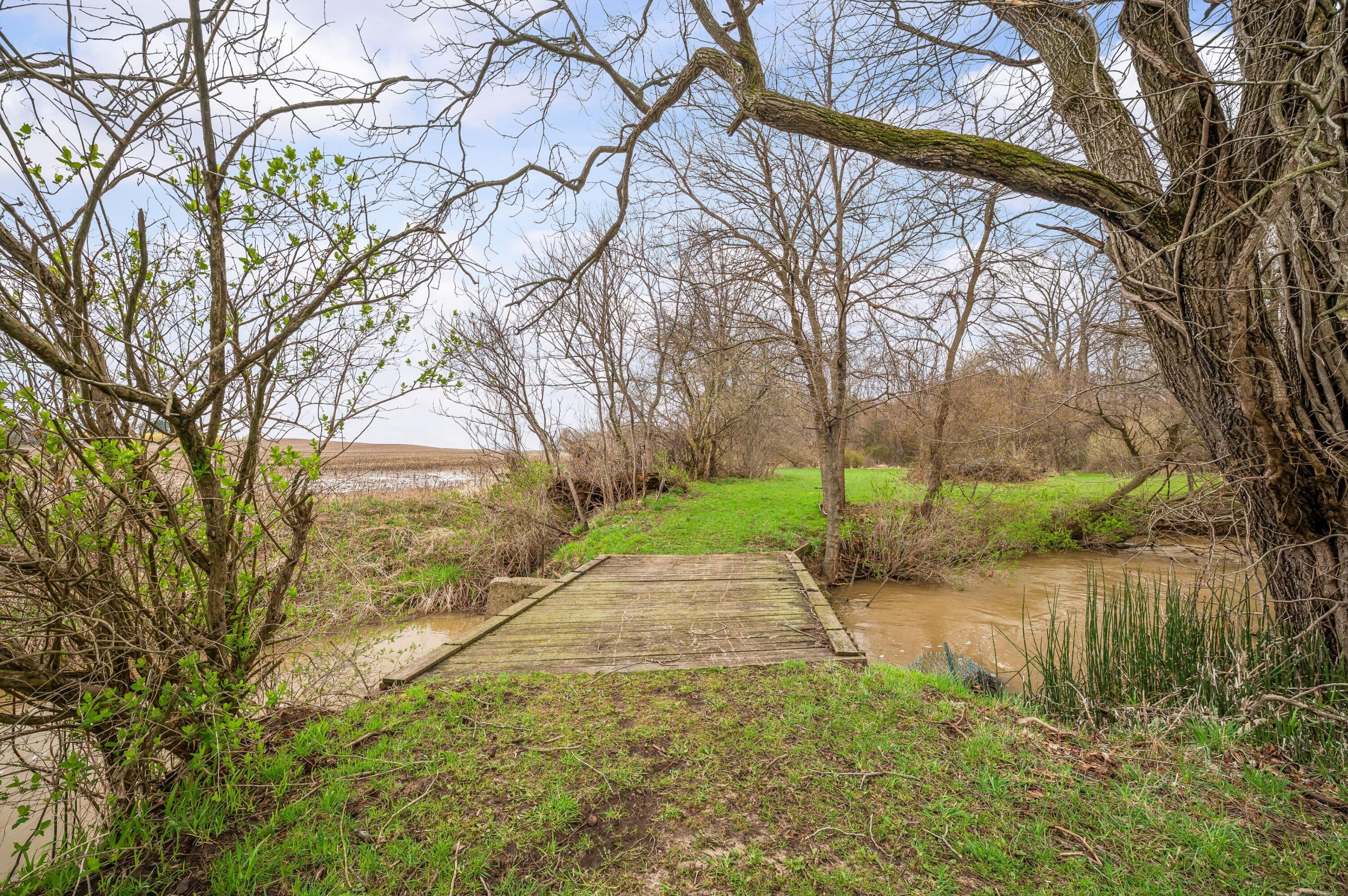 13690 Cleveland Avenue Buchanan MI 49107