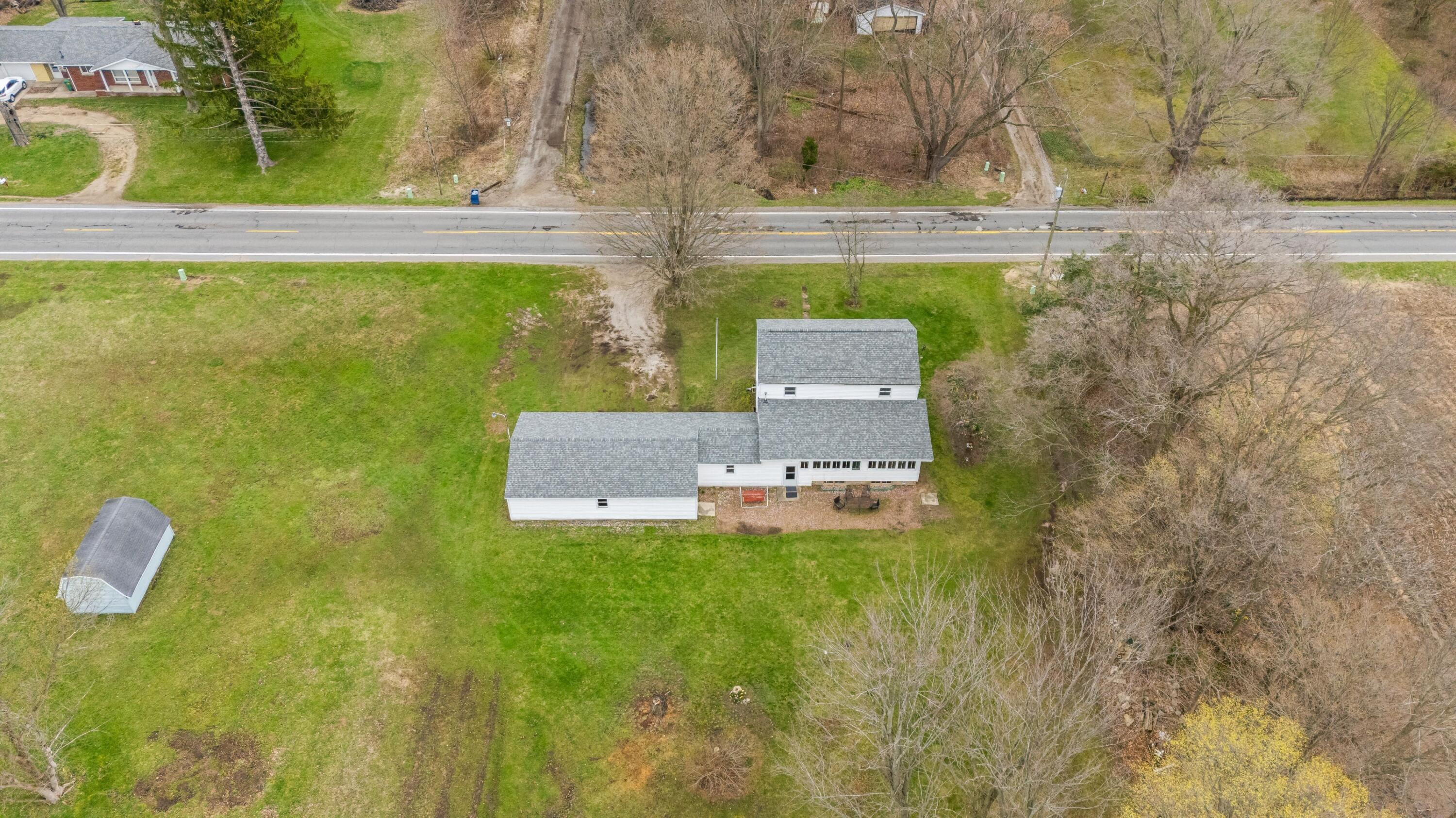 13690 Cleveland Avenue Buchanan MI 49107