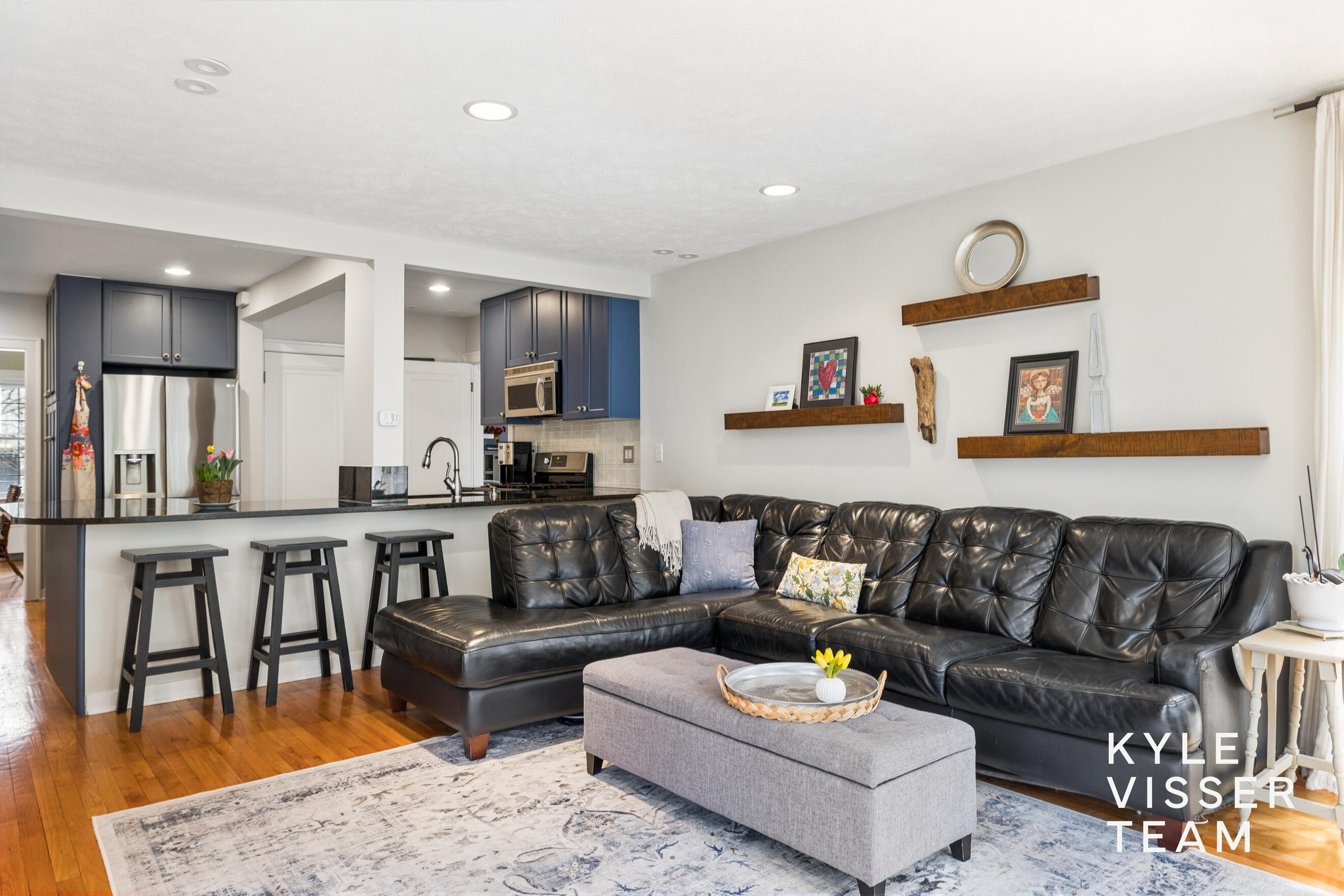 1543 Edgewood Avenue SE East Grand Rapids MI 49506