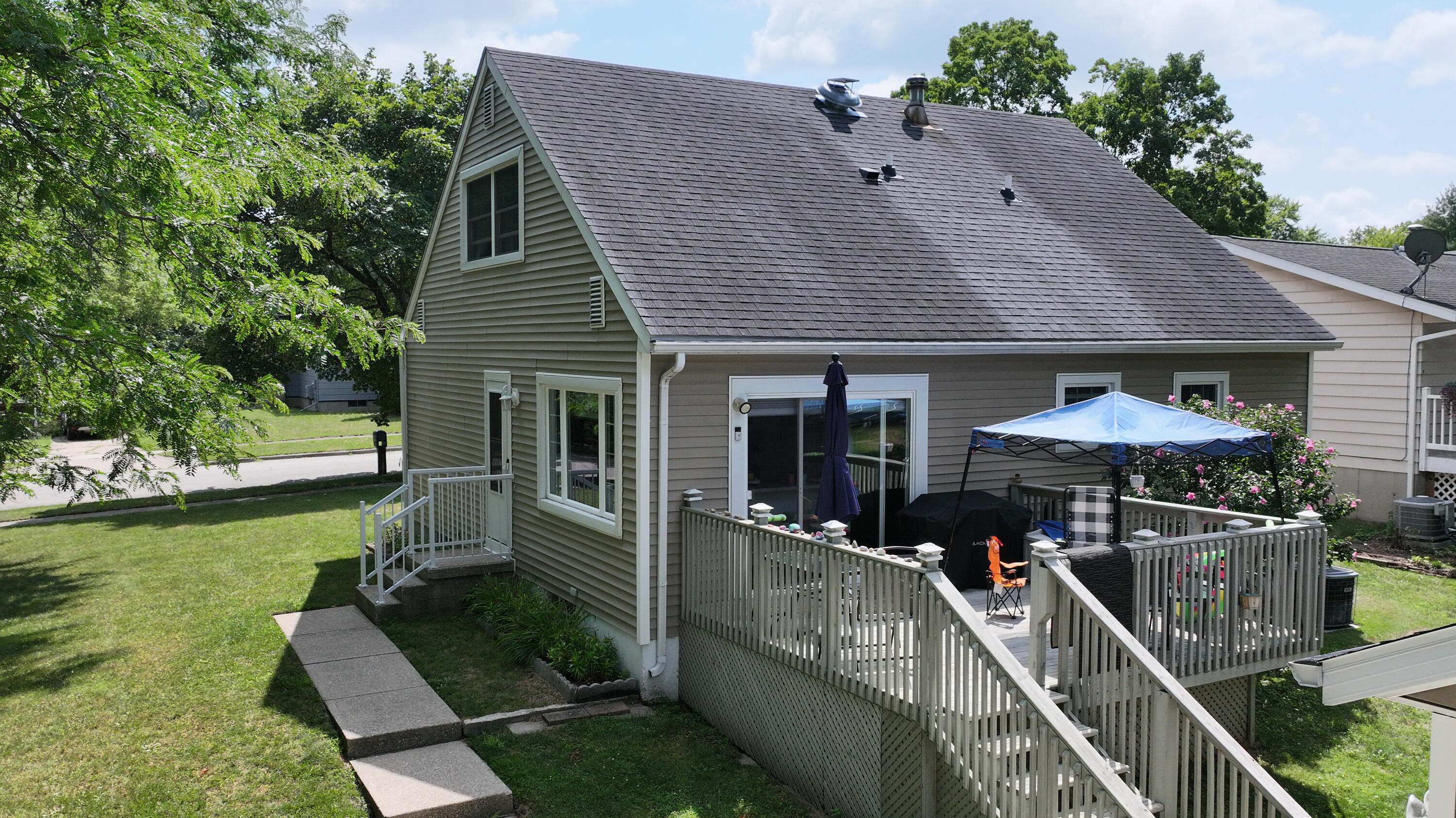 1135 Walwood Drive NE Grand Rapids MI 49505
